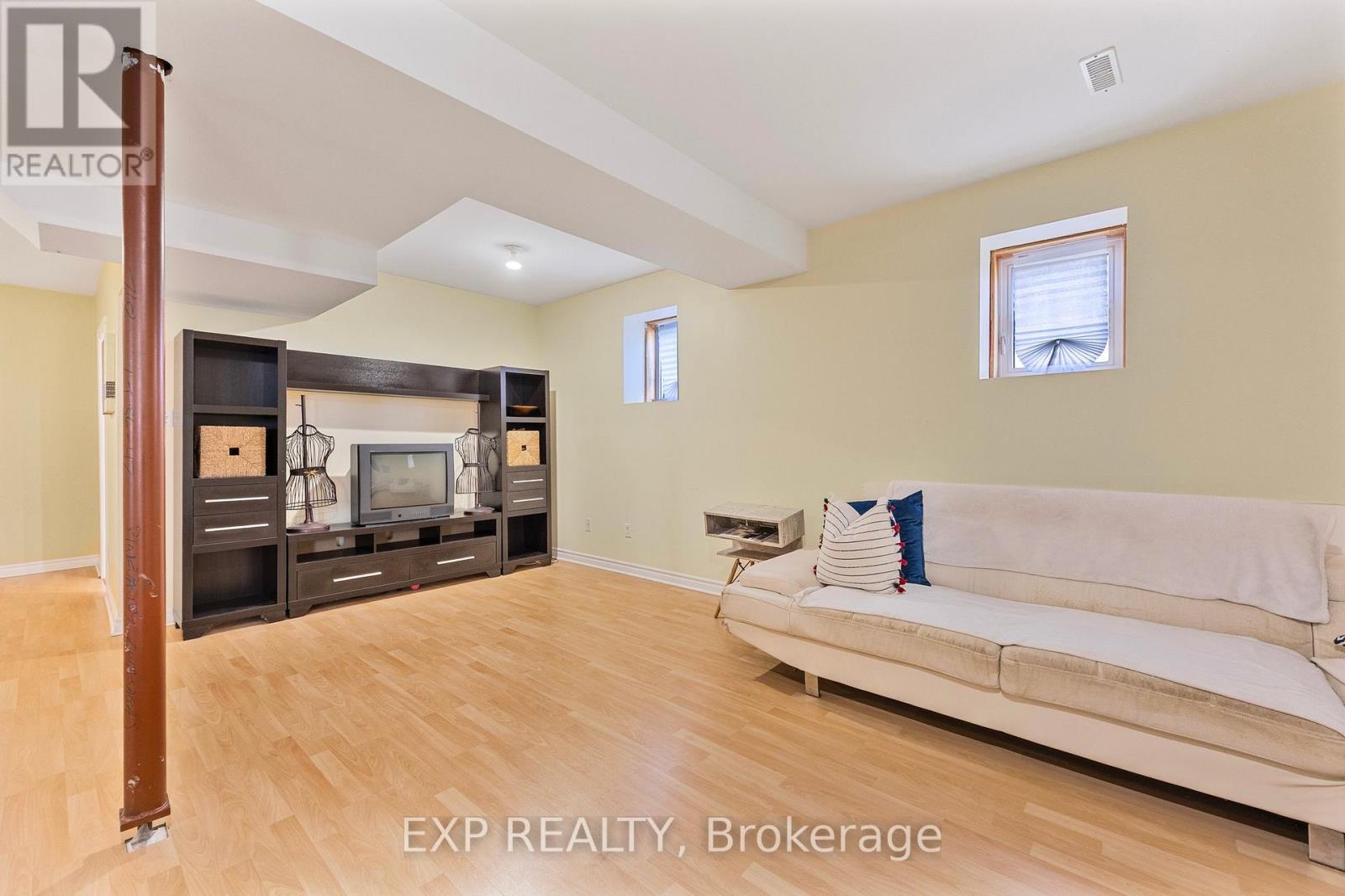 103 41st Street S, Wasaga Beach, Ontario  L9Z 3B6 - Photo 40 - S12058343
