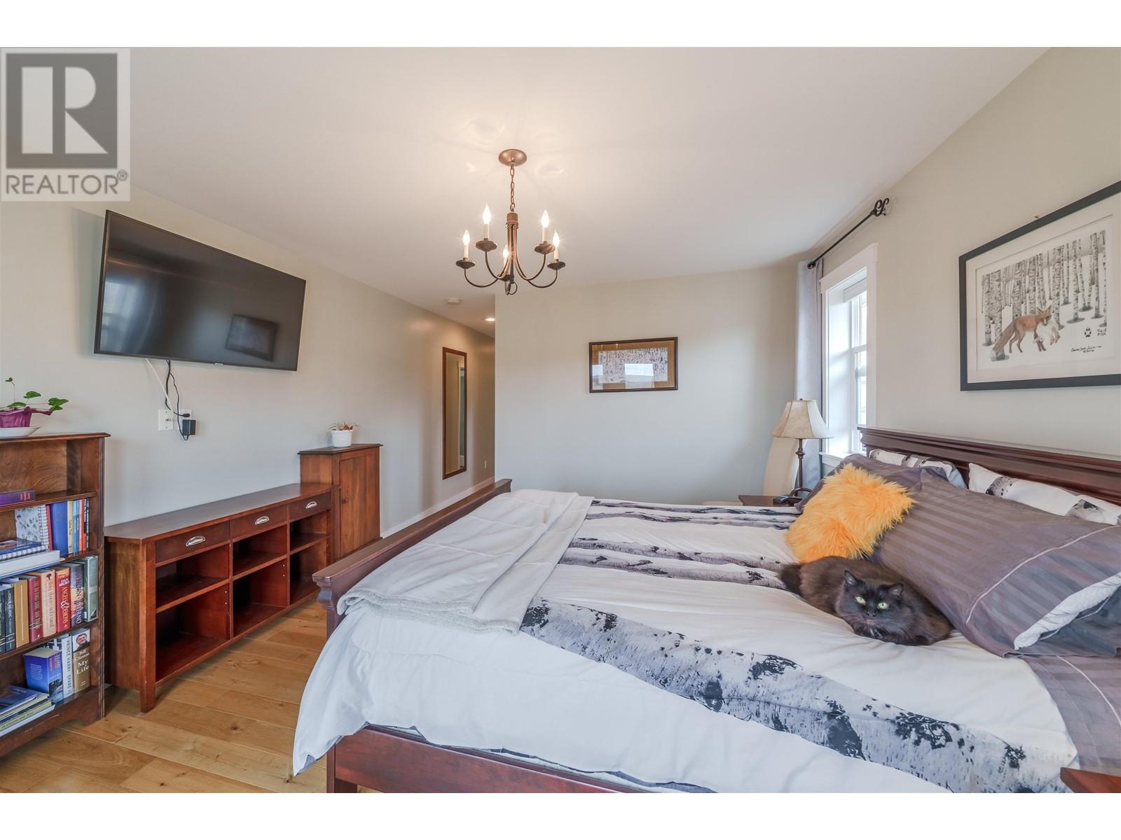 5072 Block Drive, 108 Mile Ranch, British Columbia  V0K 2Z0 - Photo 31 - R2983022