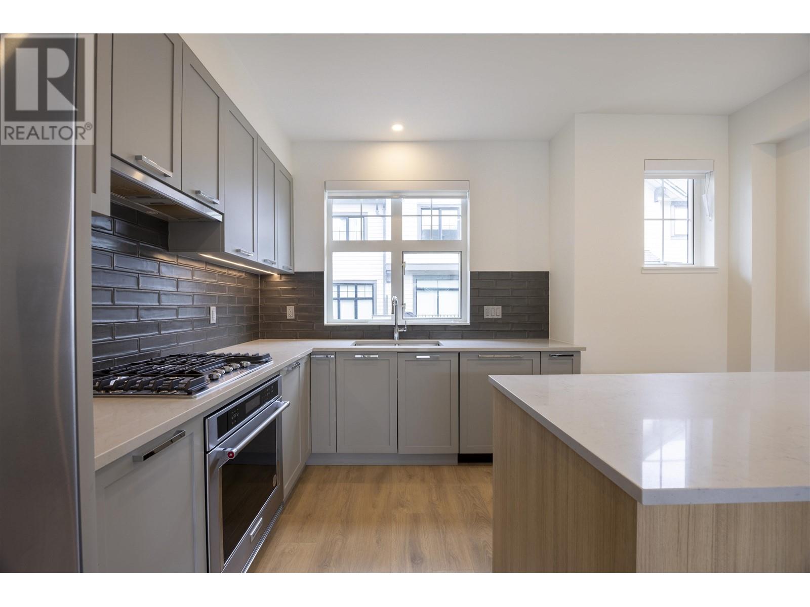 117 1310 Mitchell Street, Coquitlam, British Columbia  V3E 0T9 - Photo 4 - R2974383
