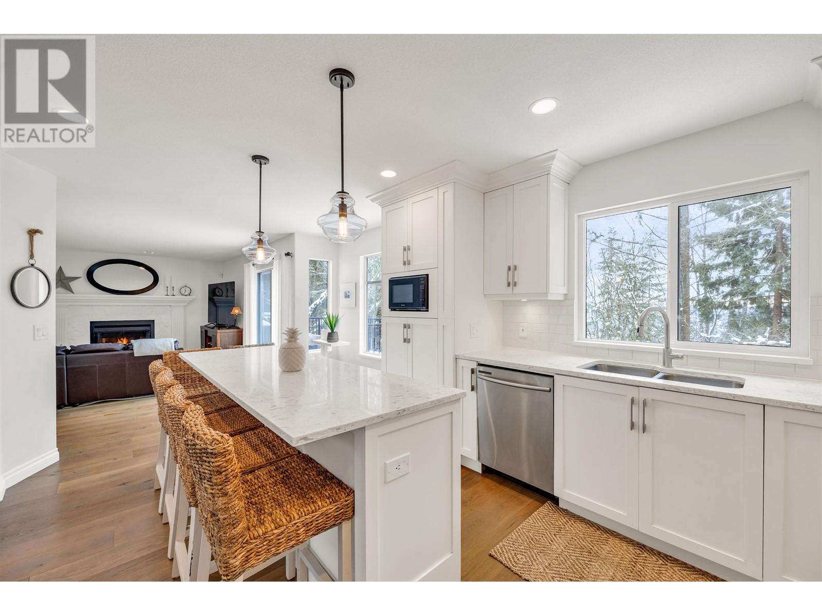 117 Aspenwood Drive, Port Moody, British Columbia  V3H 4V6 - Photo 11 - R2965463