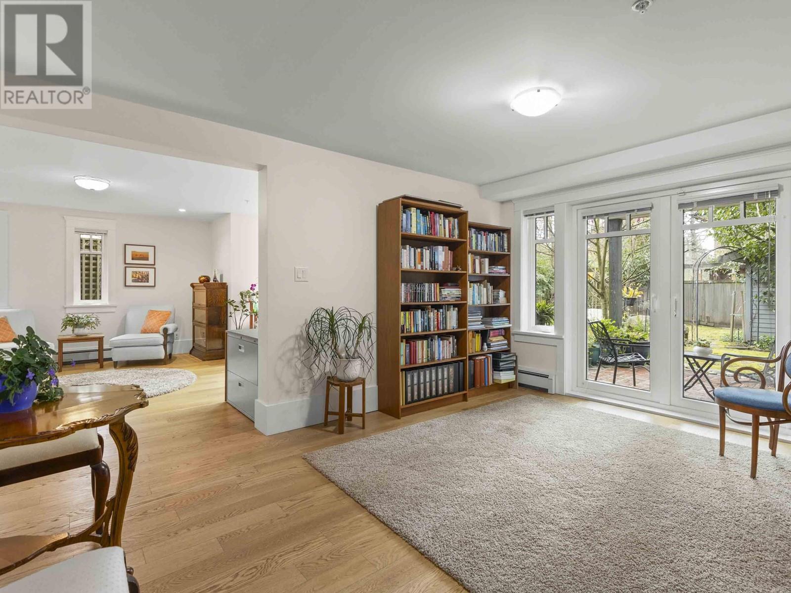 2304 W 6th Avenue, Vancouver, British Columbia  V6K 1V9 - Photo 22 - R2985541