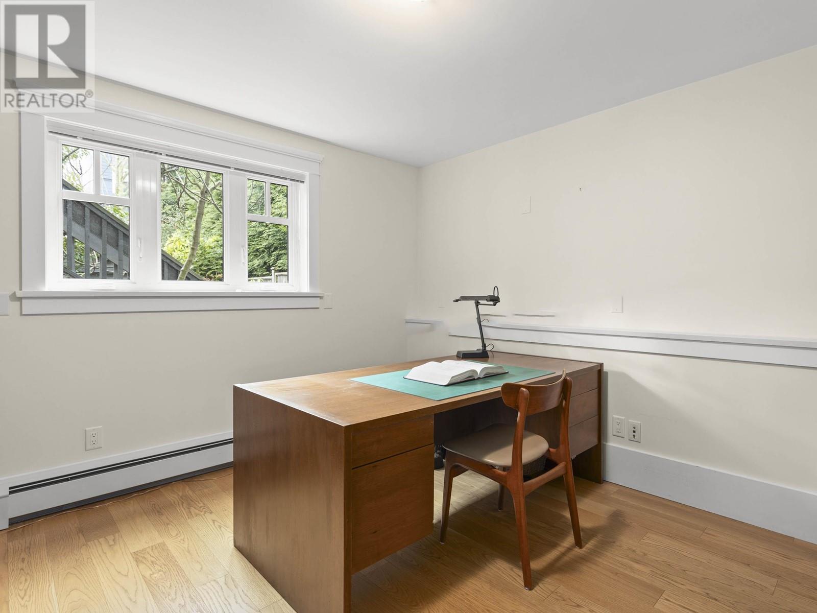 2304 W 6th Avenue, Vancouver, British Columbia  V6K 1V9 - Photo 24 - R2985541