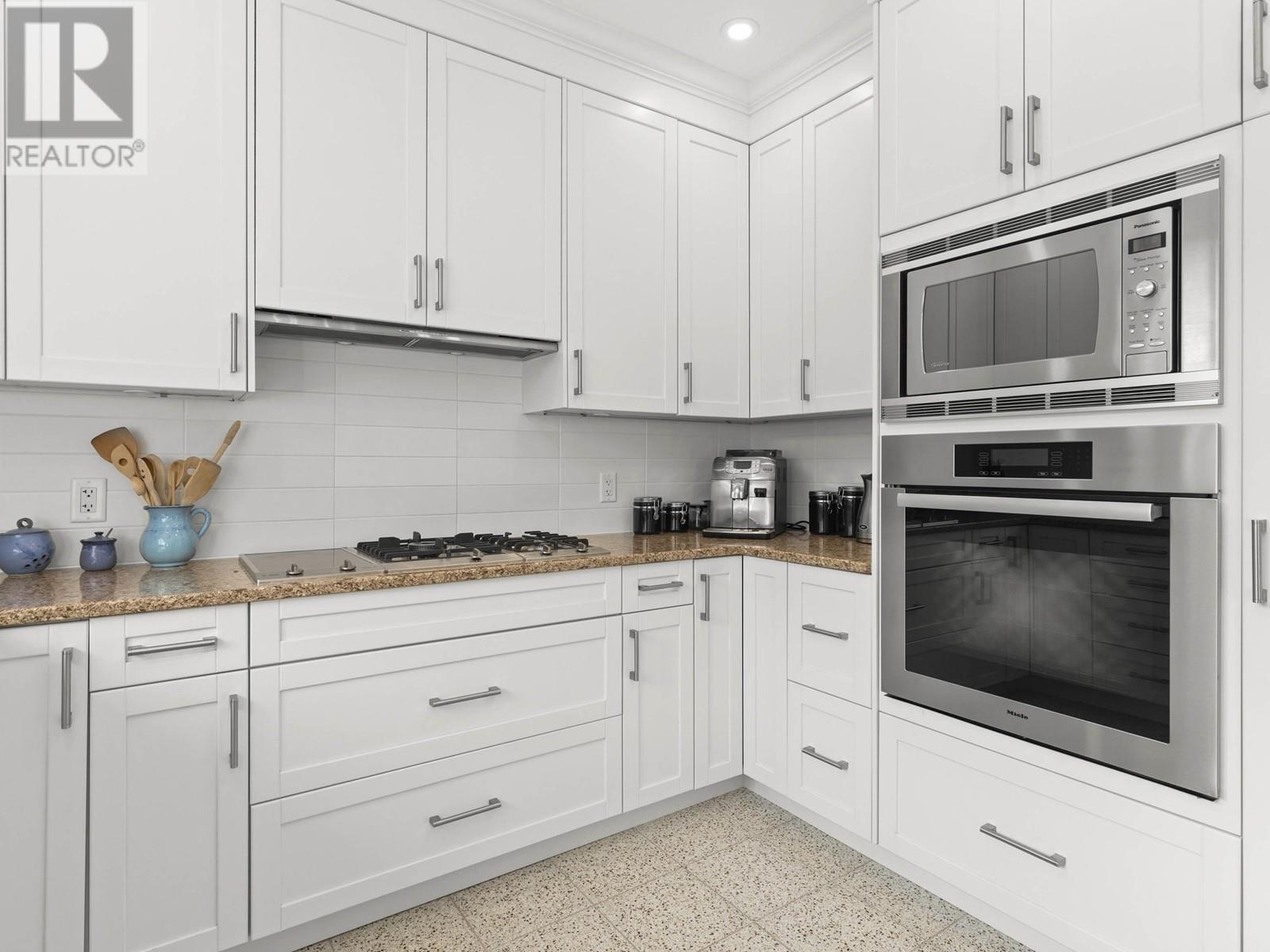 2304 W 6th Avenue, Vancouver, British Columbia  V6K 1V9 - Photo 10 - R2985541