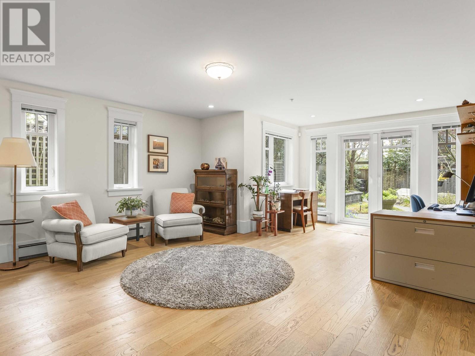 2304 W 6th Avenue, Vancouver, British Columbia  V6K 1V9 - Photo 19 - R2985541