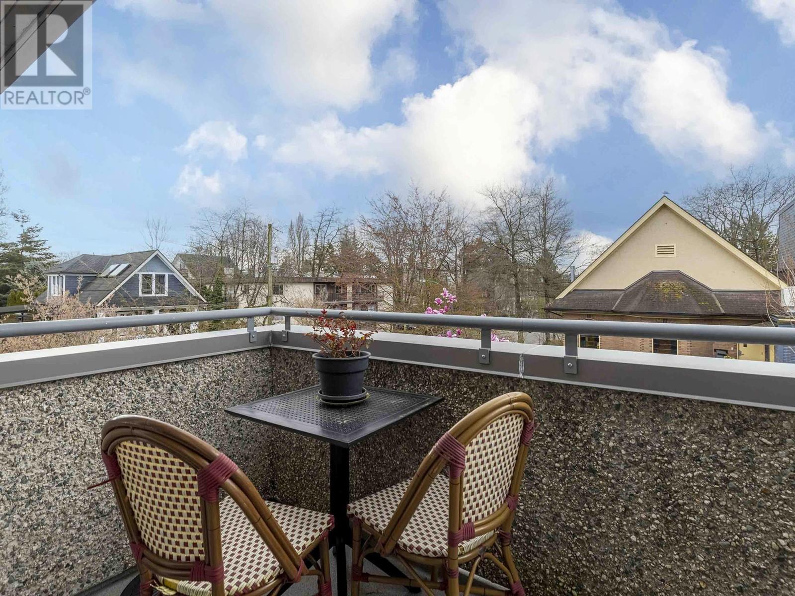 2304 W 6th Avenue, Vancouver, British Columbia  V6K 1V9 - Photo 34 - R2985541