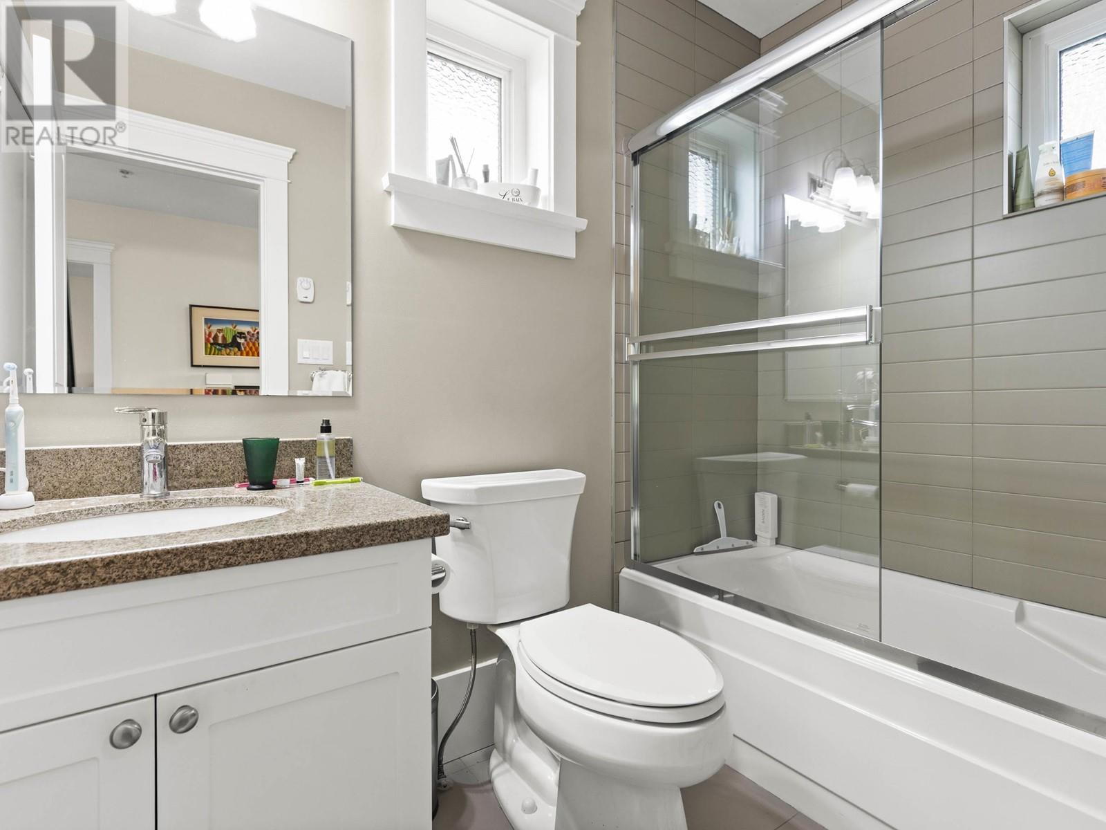 2304 W 6th Avenue, Vancouver, British Columbia  V6K 1V9 - Photo 37 - R2985541