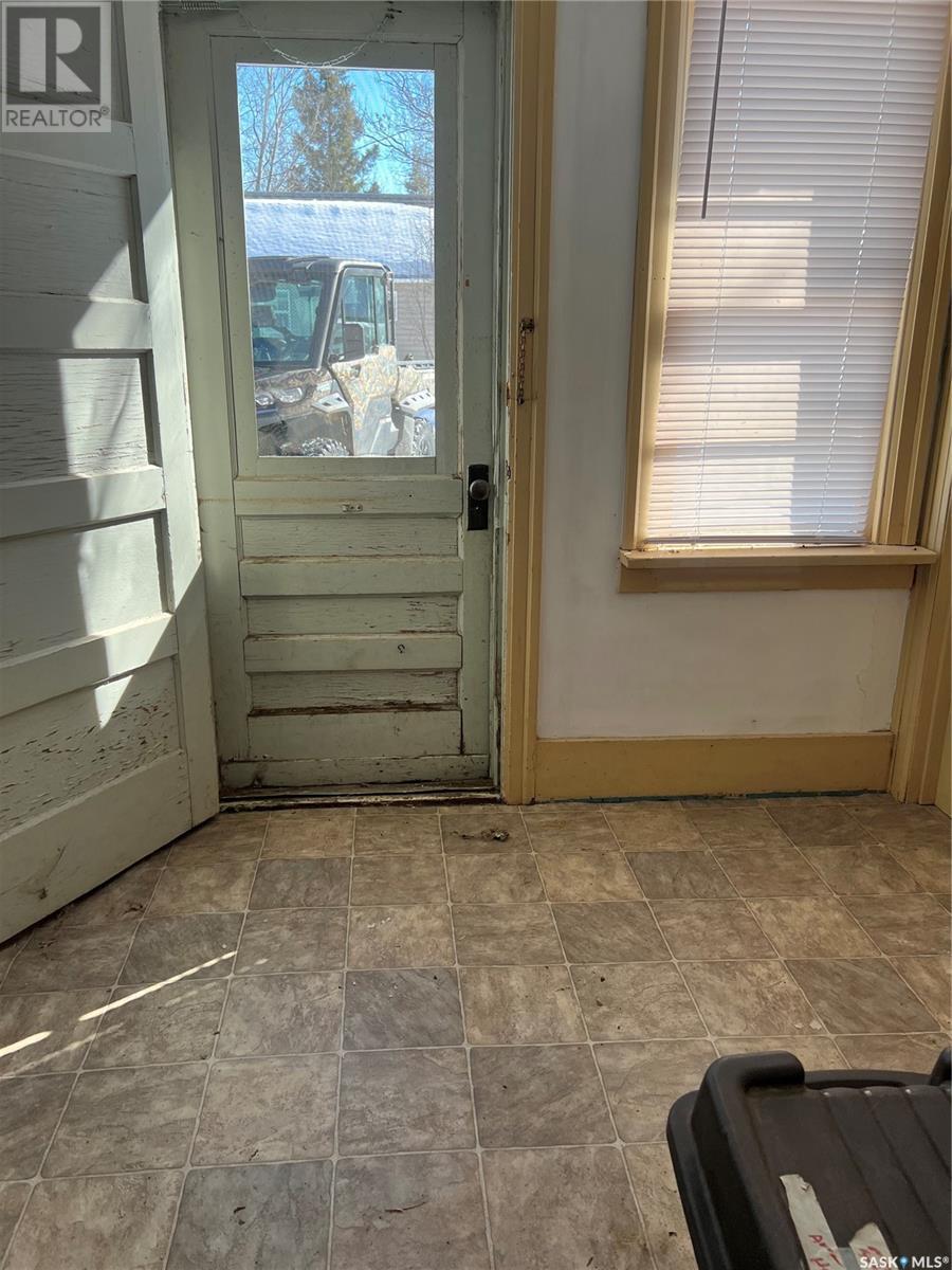 520 Bear Road, Marean Lake, Saskatchewan  S0E 1H0 - Photo 2 - SK000528