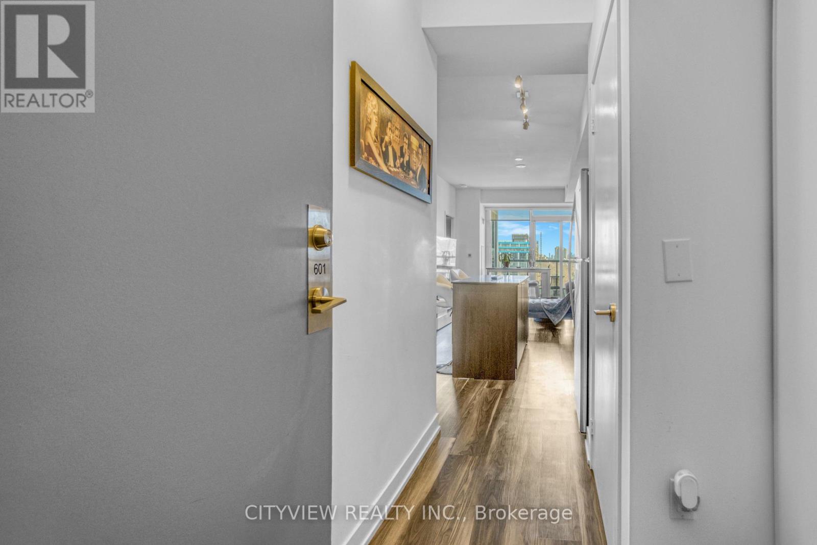 601 - 859 The Queensway, Toronto, Ontario  M8Z 1N8 - Photo 5 - W12058372