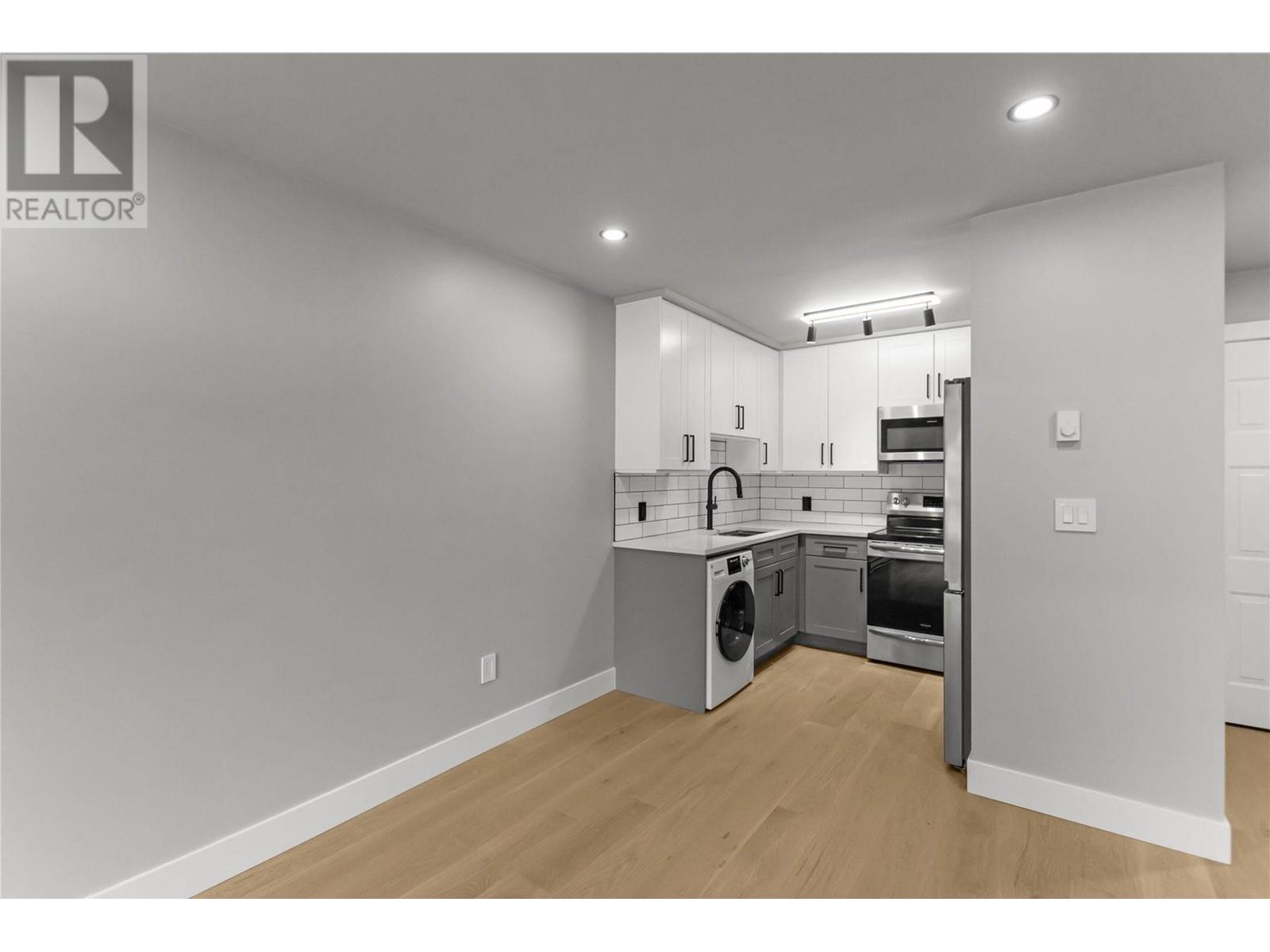 Property at 201 1948 COQUITLAM AVENUE image 5