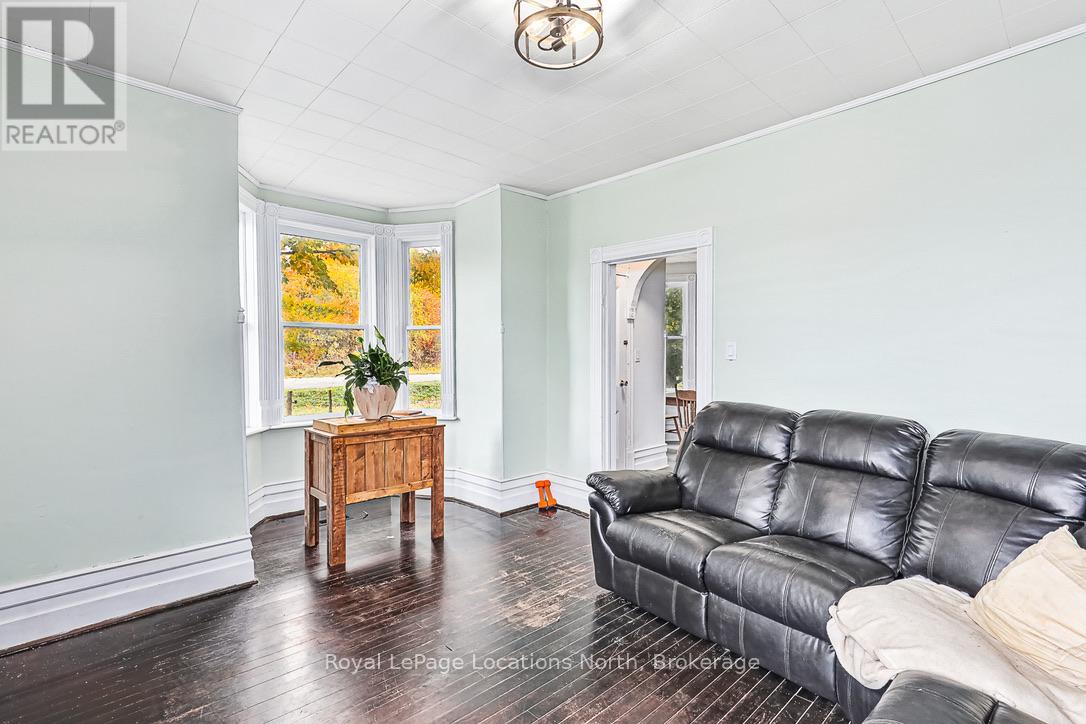 137662 Grey Road 12, Meaford, Ontario  N4L 1W6 - Photo 33 - X12058384
