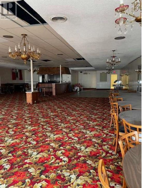45-49 Dundas Street W, Quinte West, Ontario  K8V 3N9 - Photo 9 - X12058382