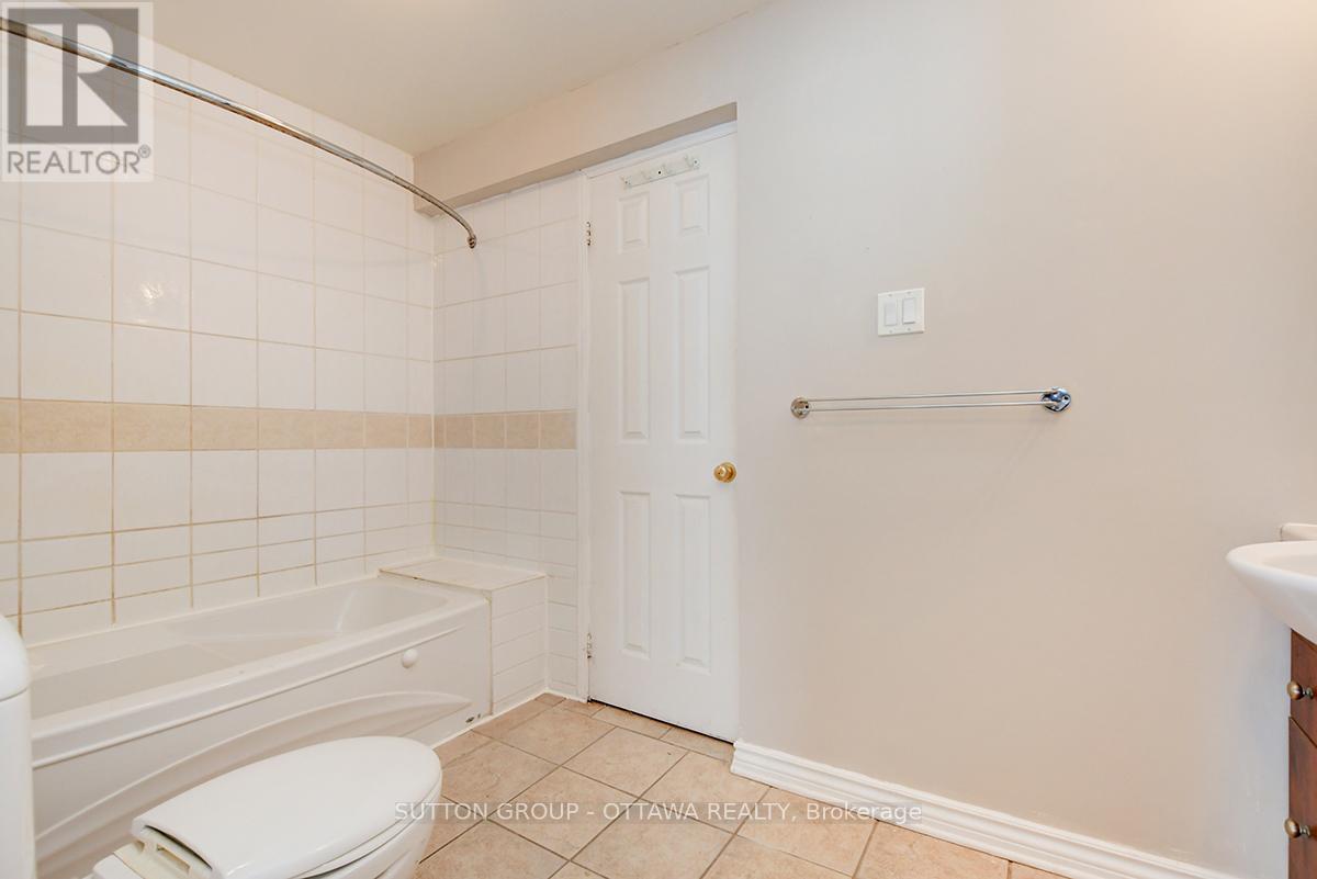 458 River Road, Ottawa, Ontario  K1V 1E7 - Photo 27 - X12058409
