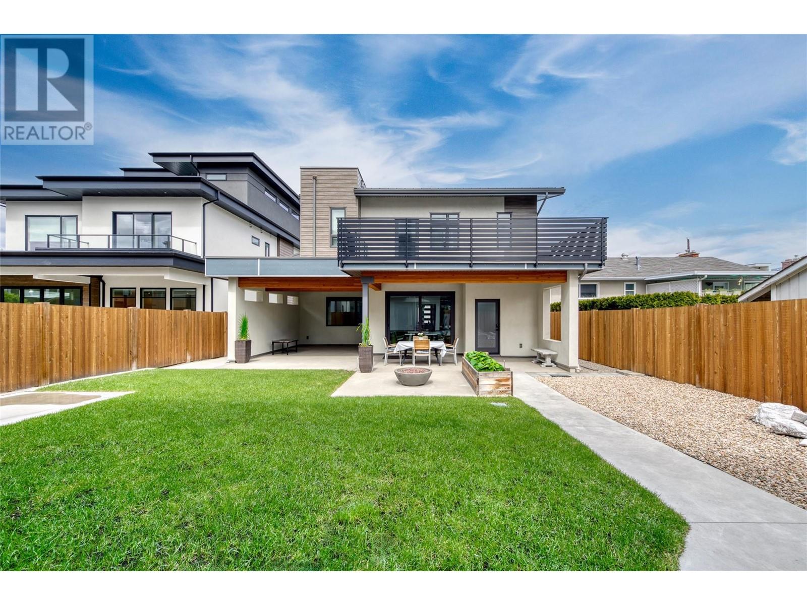 700 Churchill Avenue, Penticton, British Columbia  V2A 1E1 - Photo 37 - 10341657