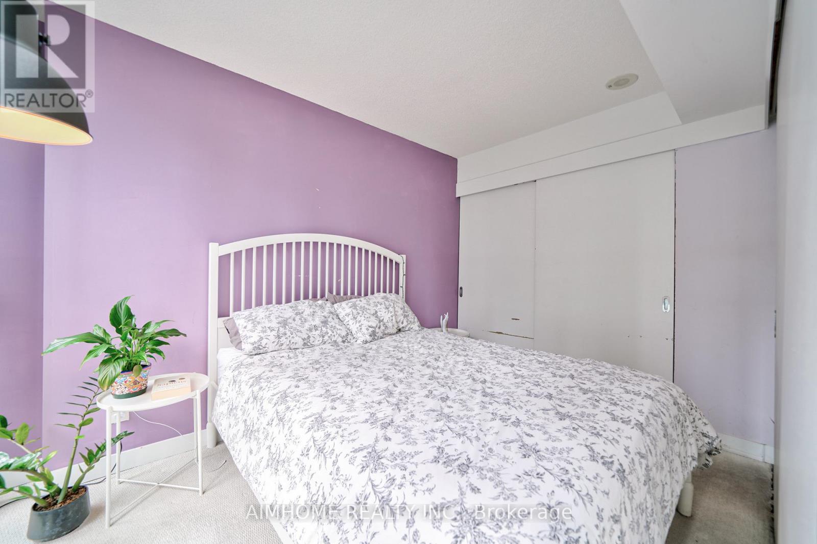 401 - 110 Charles Street E, Toronto, Ontario  M4Y 1T5 - Photo 19 - C12058423