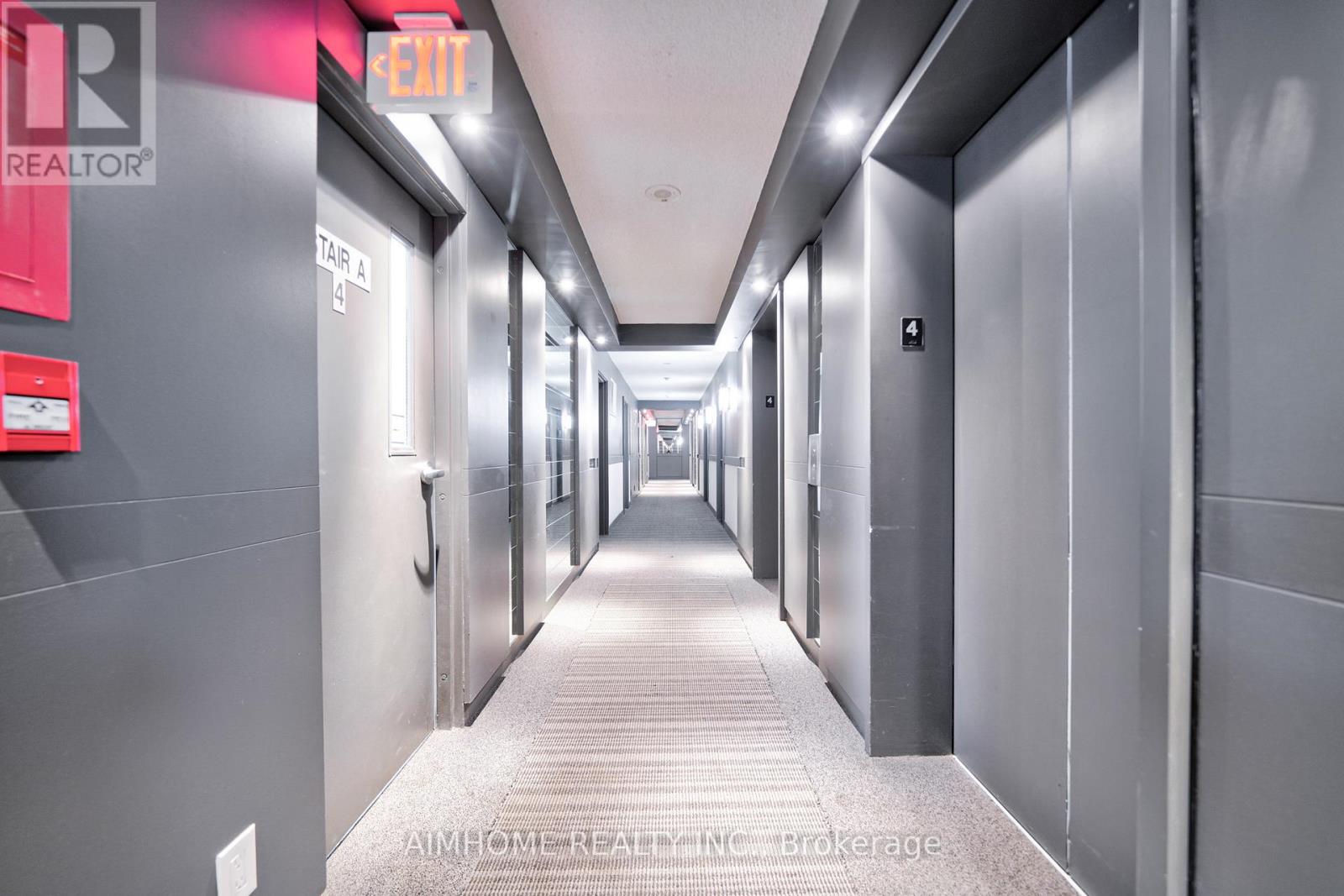 401 - 110 Charles Street E, Toronto, Ontario  M4Y 1T5 - Photo 4 - C12058423