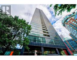 401 - 110 CHARLES STREET E, Toronto, Ontario