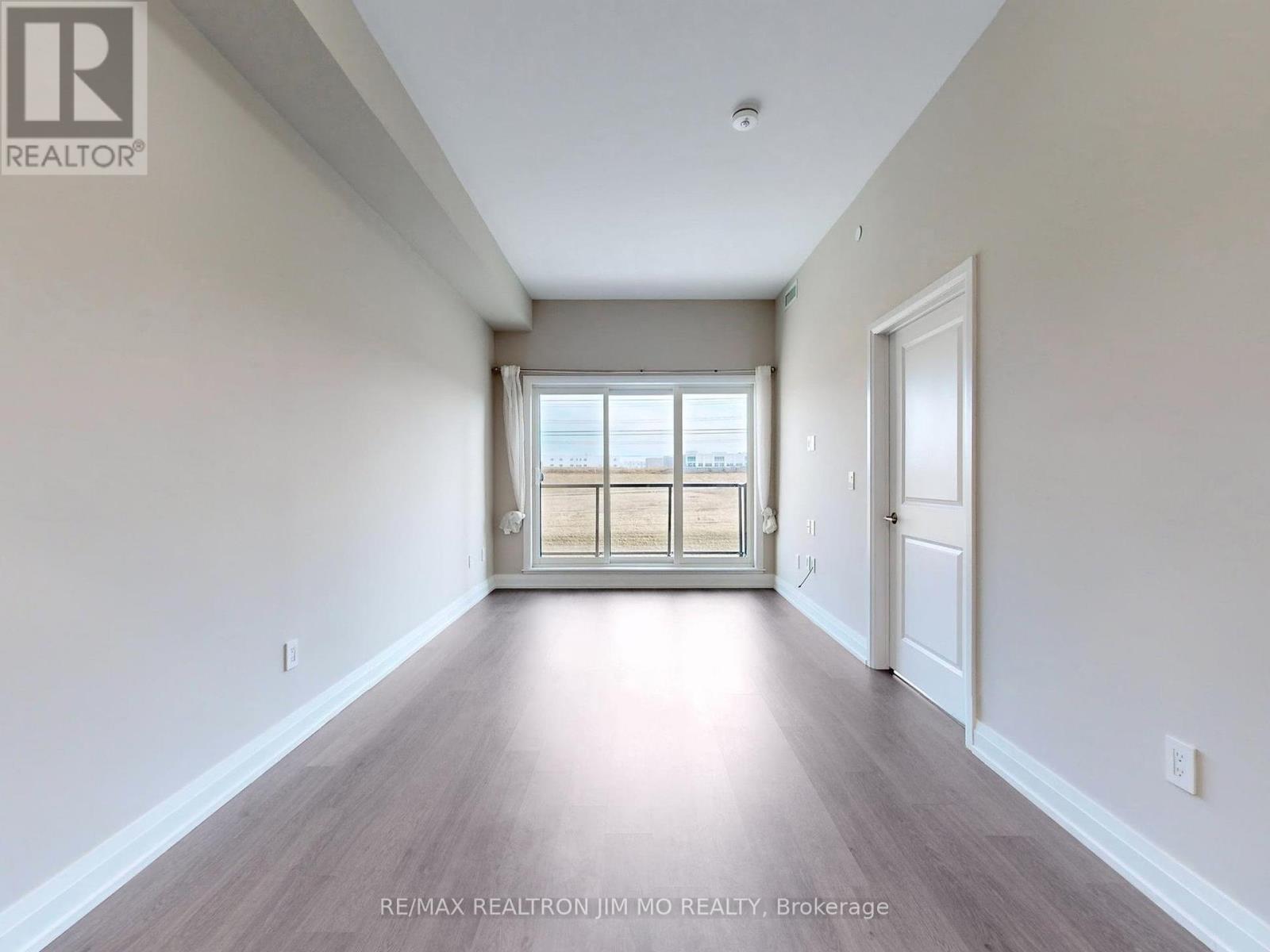 Ph 416 - 555 William Graham Drive, Aurora, Ontario  L4G 3H9 - Photo 9 - N12058432