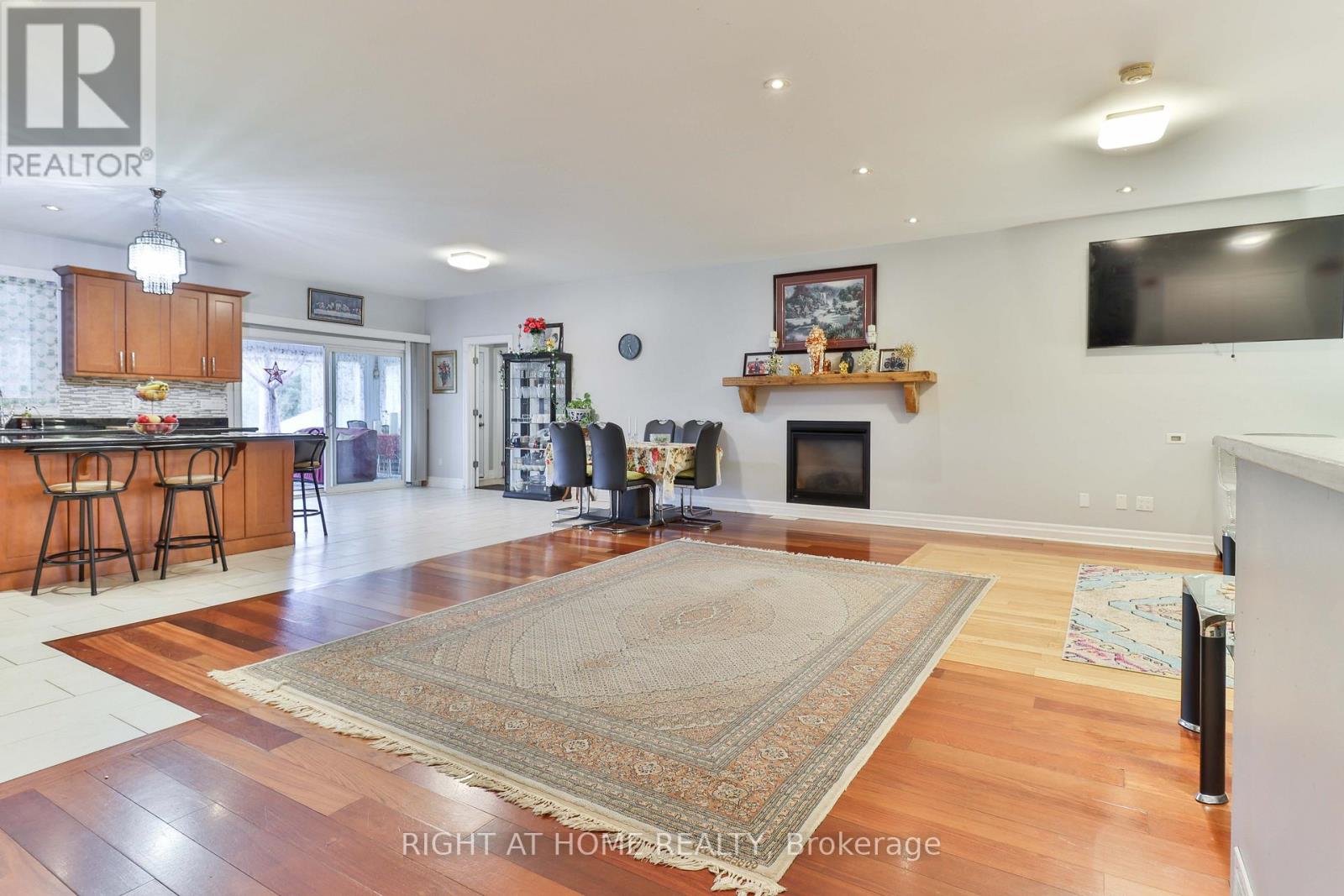 11433 Highway 9, Caledon (Palgrave), Ontario  L7E 0G6 - Photo 22 - W12058406