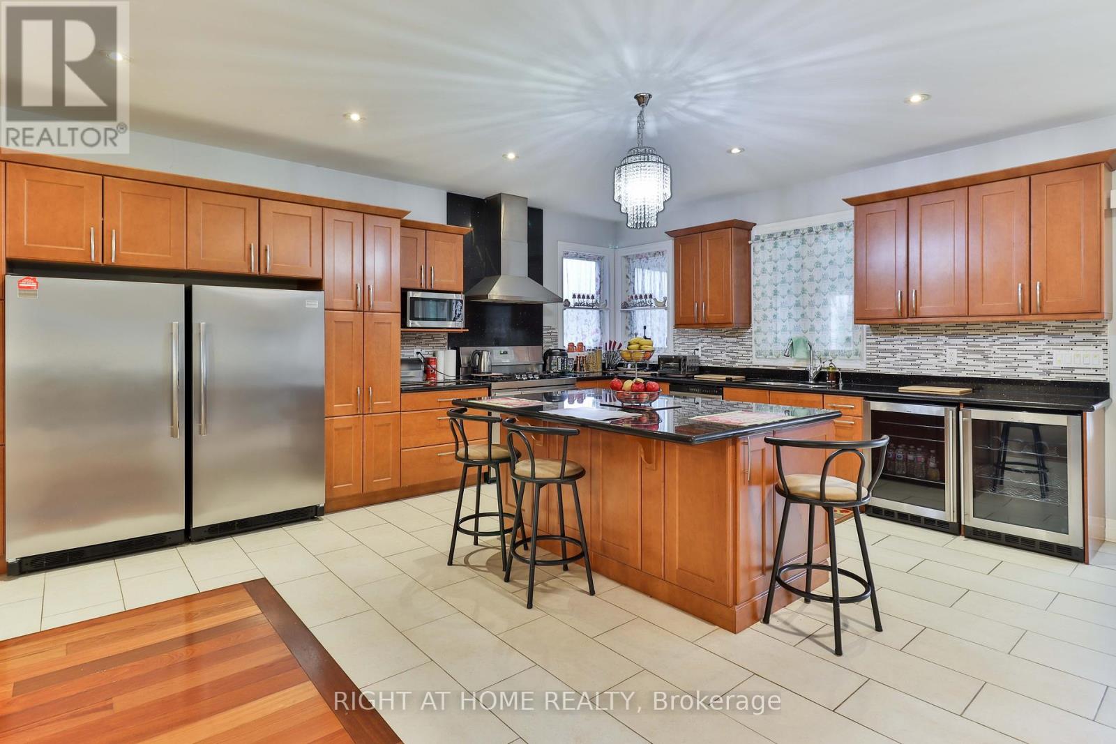 11433 Highway 9, Caledon (Palgrave), Ontario  L7E 0G6 - Photo 25 - W12058406