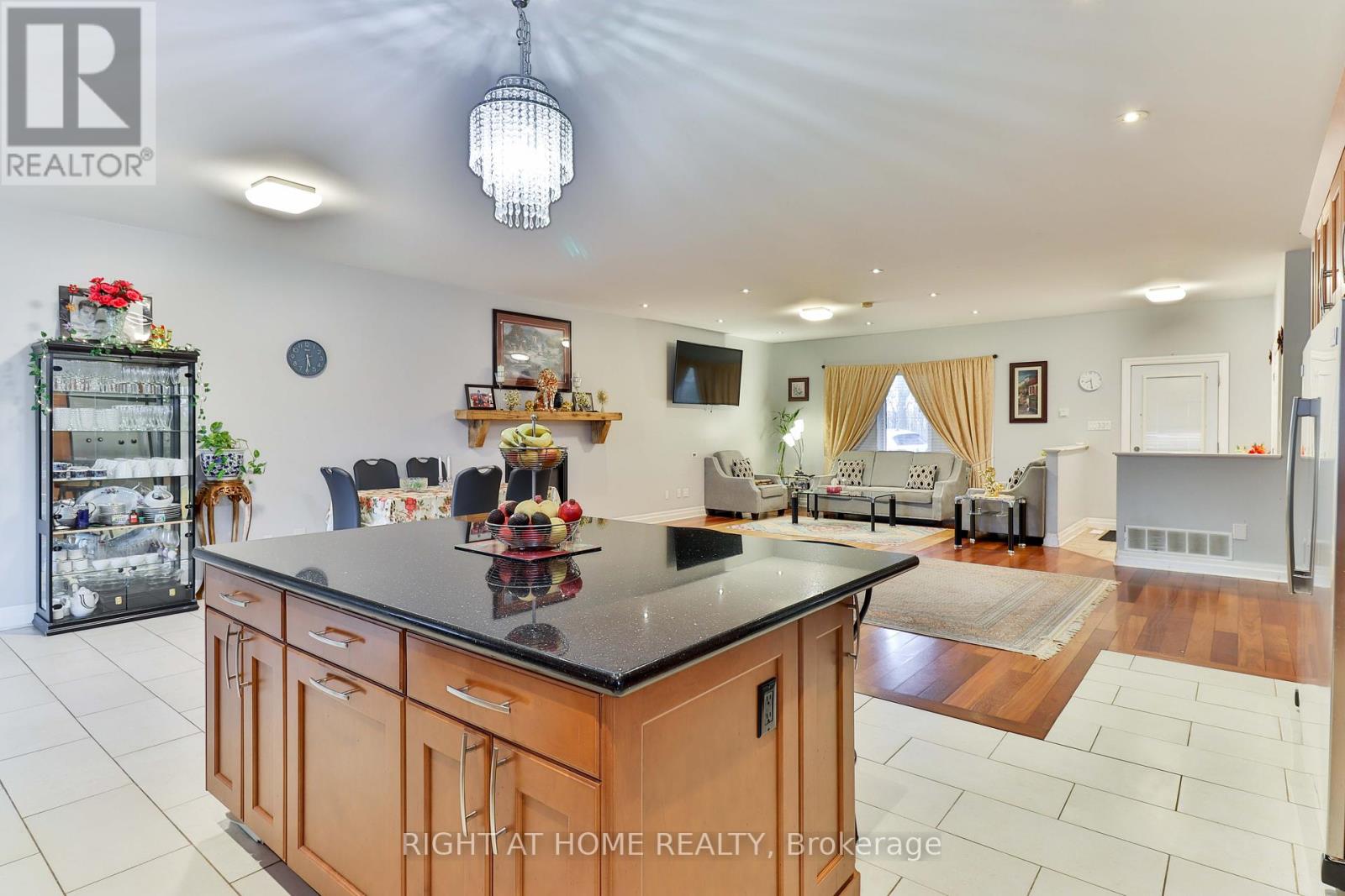 11433 Highway 9, Caledon (Palgrave), Ontario  L7E 0G6 - Photo 27 - W12058406