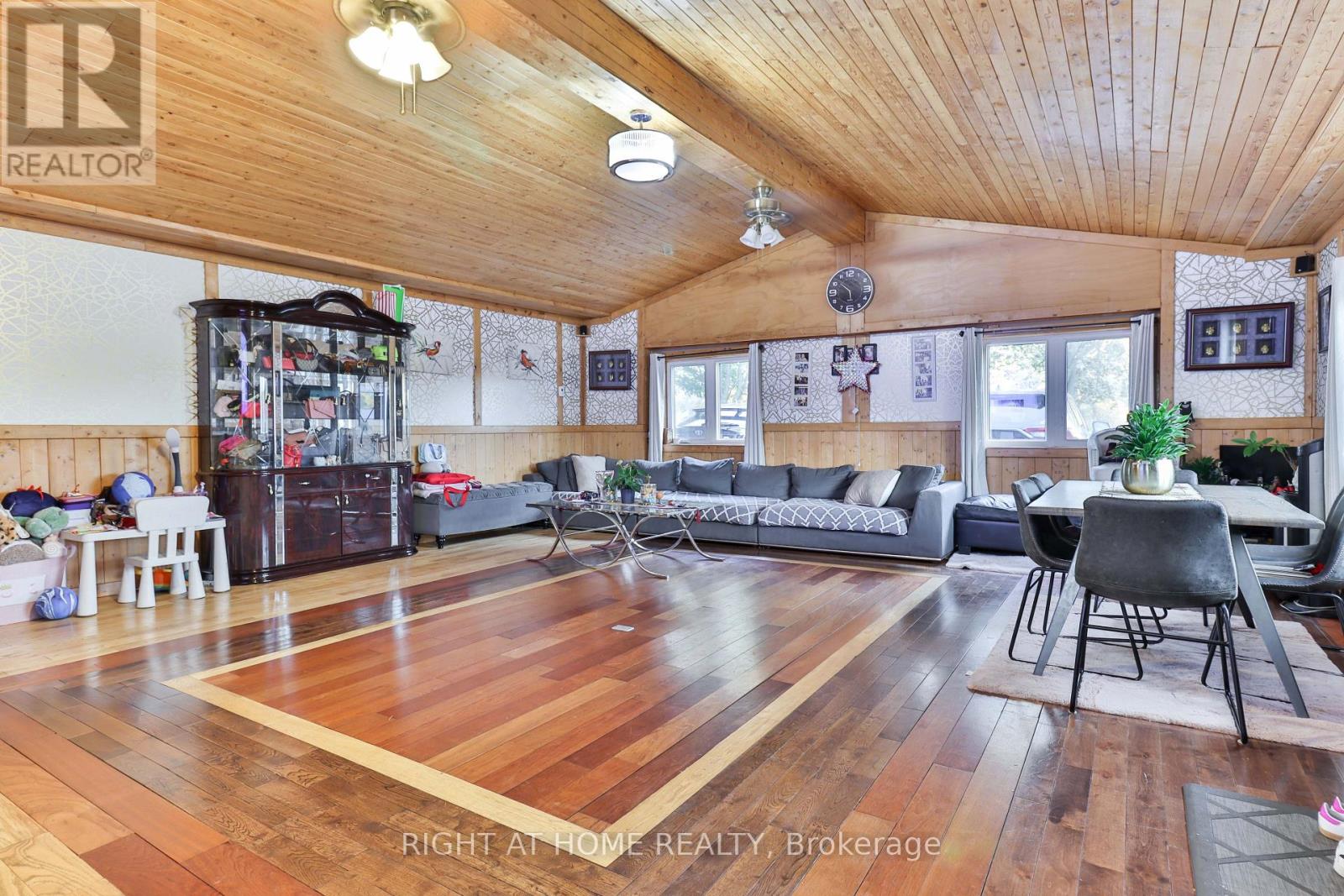 11433 Highway 9, Caledon (Palgrave), Ontario  L7E 0G6 - Photo 42 - W12058406