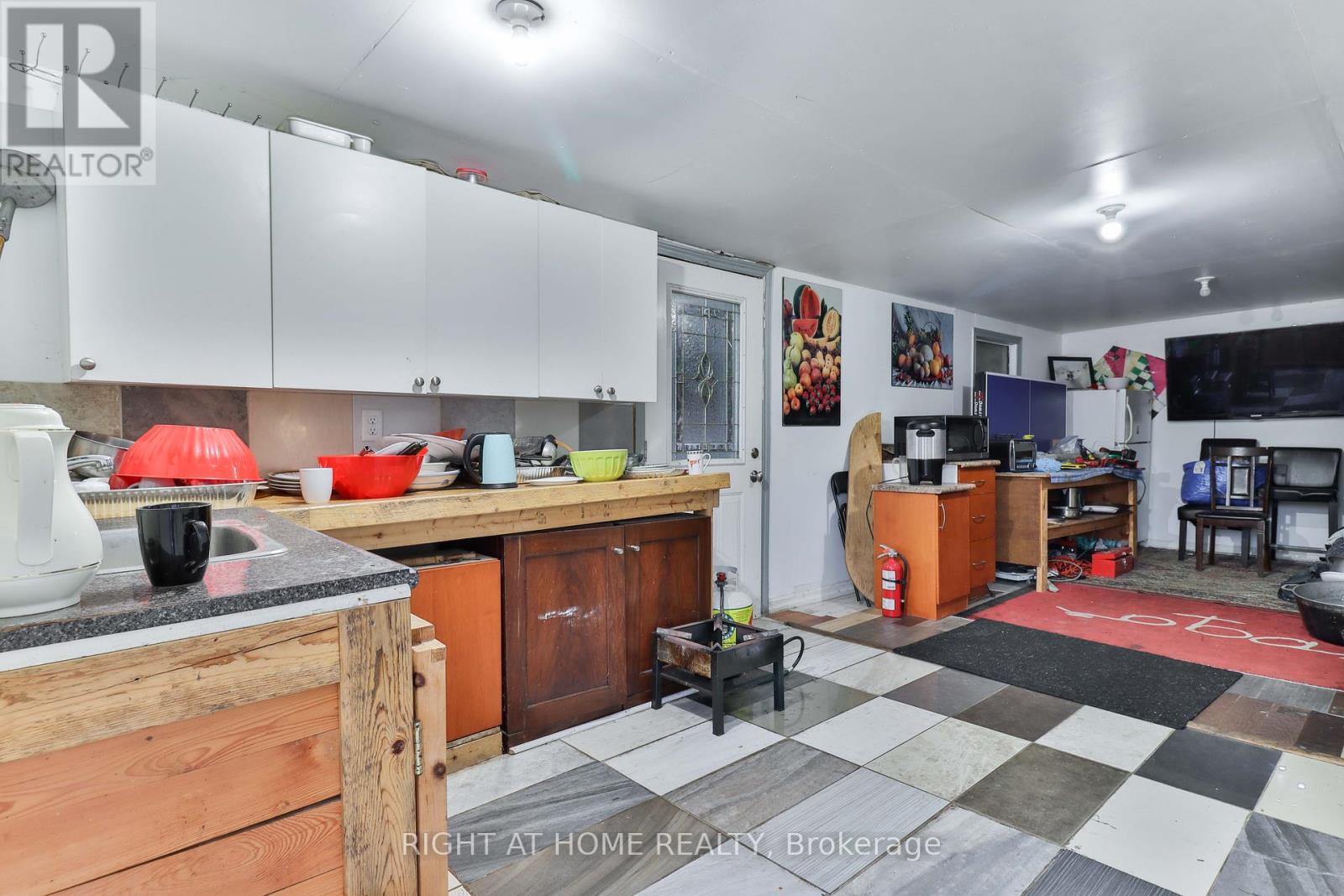 11433 Highway 9, Caledon (Palgrave), Ontario  L7E 0G6 - Photo 49 - W12058406