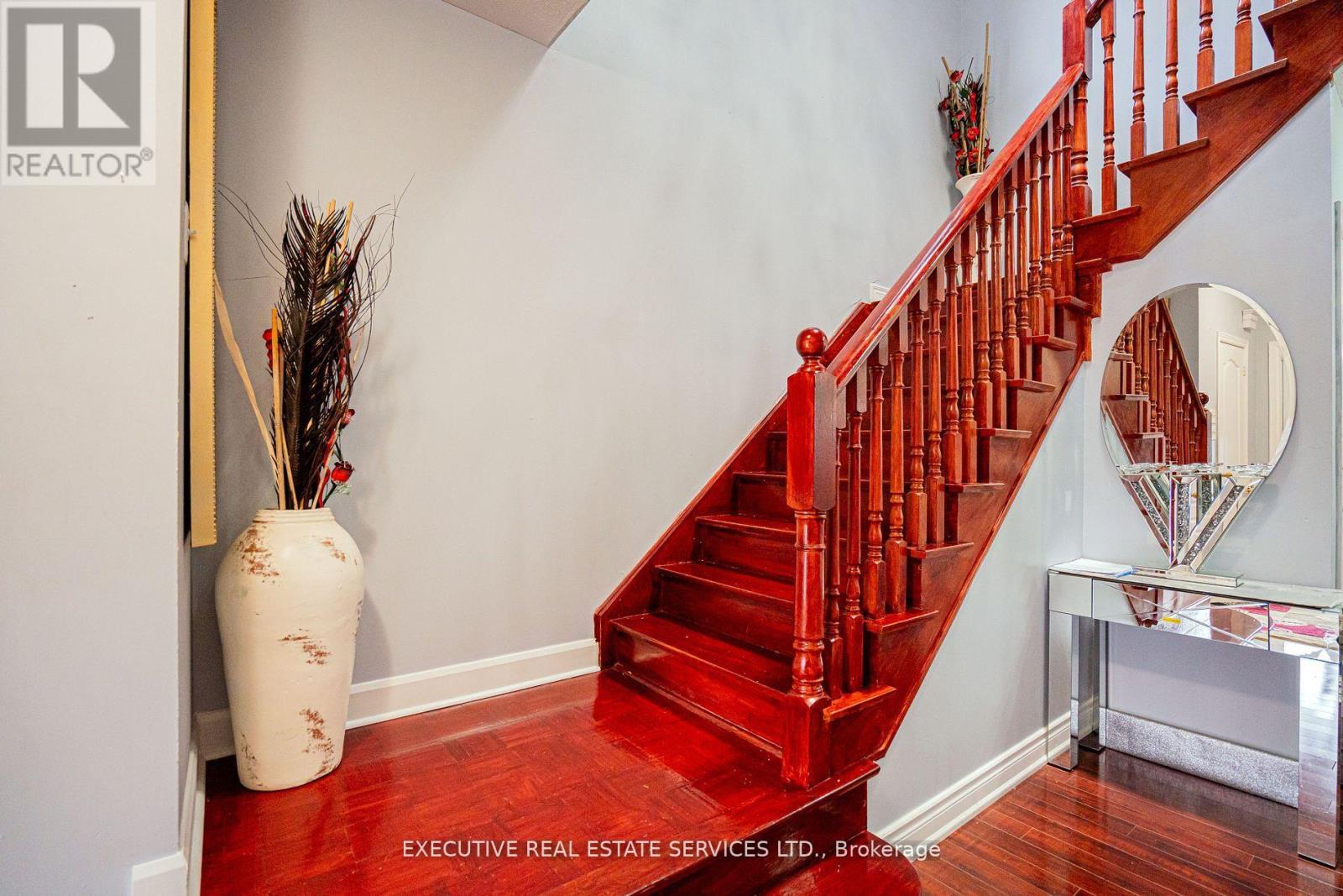 27 Savita Road, Brampton, Ontario  L7A 3V1 - Photo 14 - W12058420