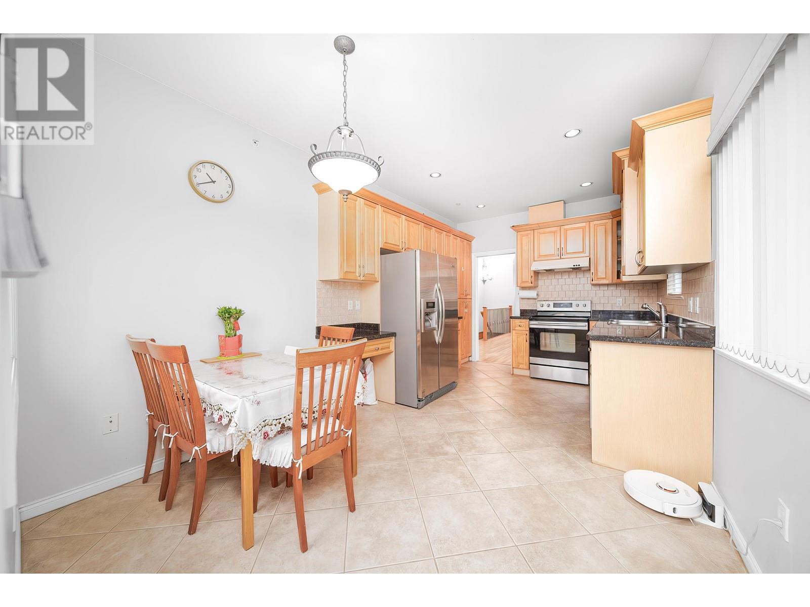 3320 E 43rd Avenue, Vancouver, British Columbia  V5R 3A1 - Photo 13 - R2982856