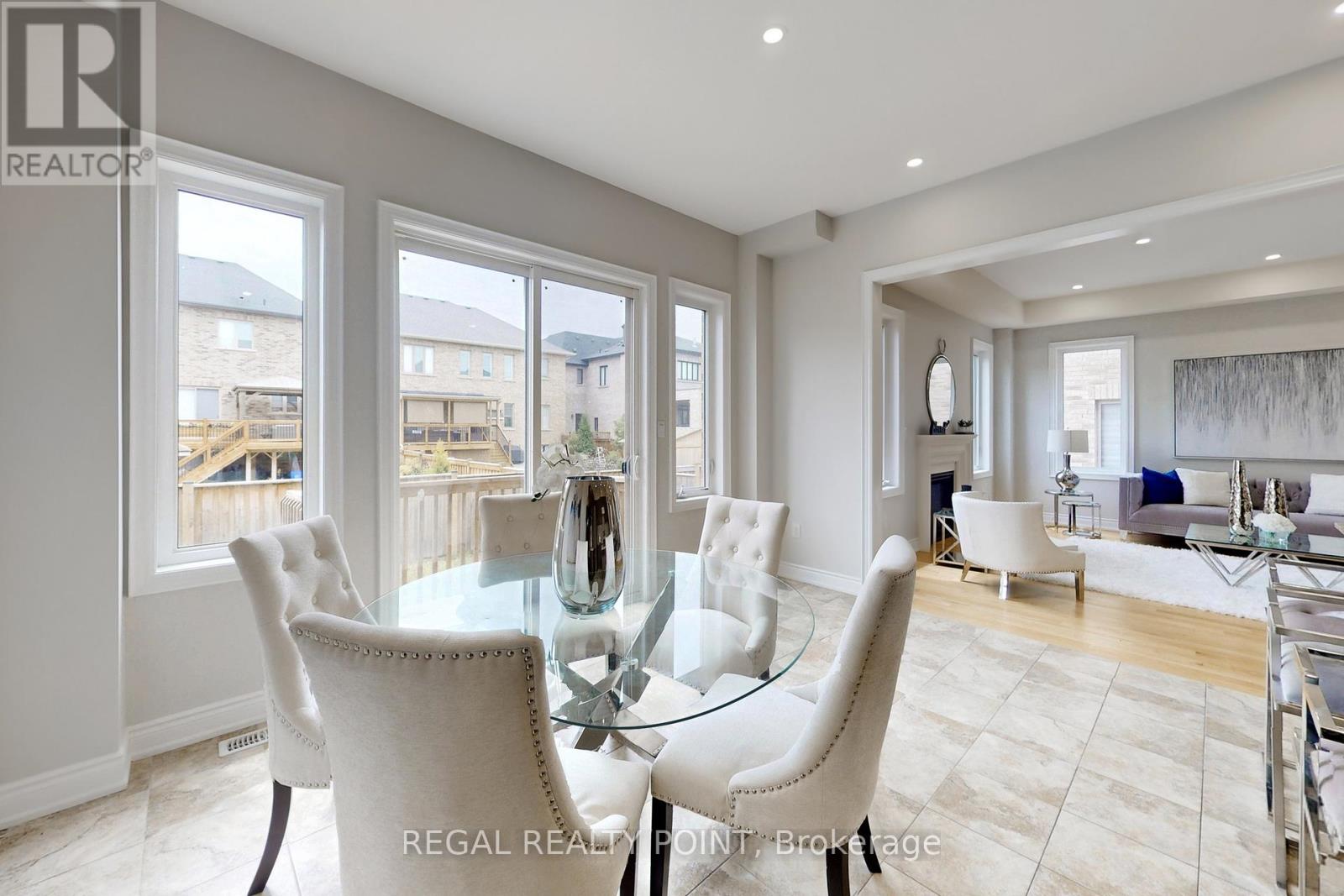 79 Wellspring Avenue, Richmond Hill, Ontario  L4E 1E8 - Photo 15 - N12058443