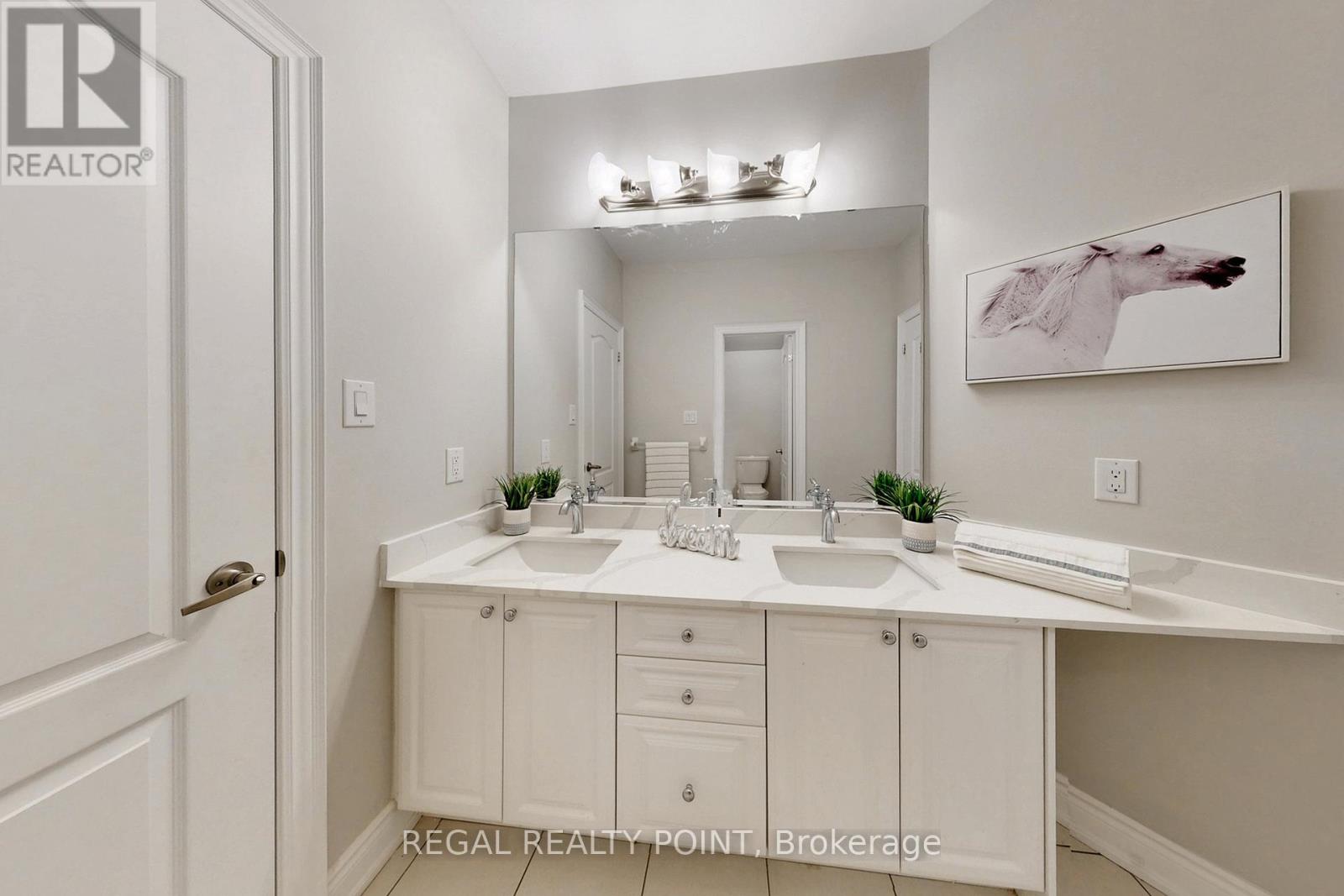 79 Wellspring Avenue, Richmond Hill, Ontario  L4E 1E8 - Photo 29 - N12058443