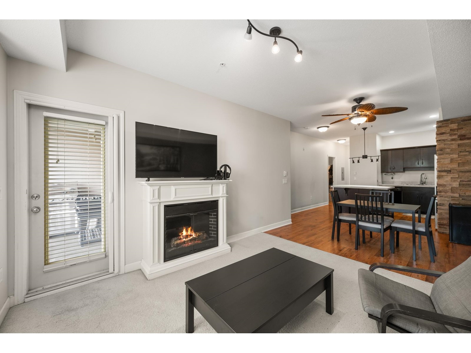 203 20281 53a Avenue, Langley, British Columbia  V3A 3V6 - Photo 16 - R2985236