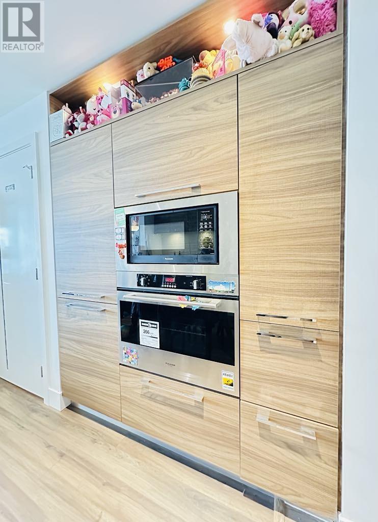 1903 7303 Noble Lane, Burnaby, British Columbia  V3N 0H2 - Photo 4 - R2985389