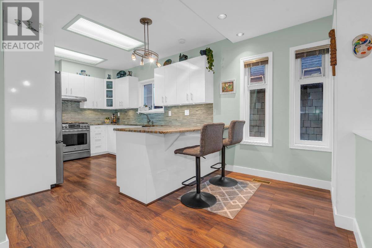 100 N Delta Avenue, Burnaby, British Columbia  V5B 1E6 - Photo 12 - R2983730