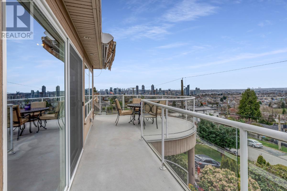 100 N Delta Avenue, Burnaby, British Columbia  V5B 1E6 - Photo 23 - R2983730