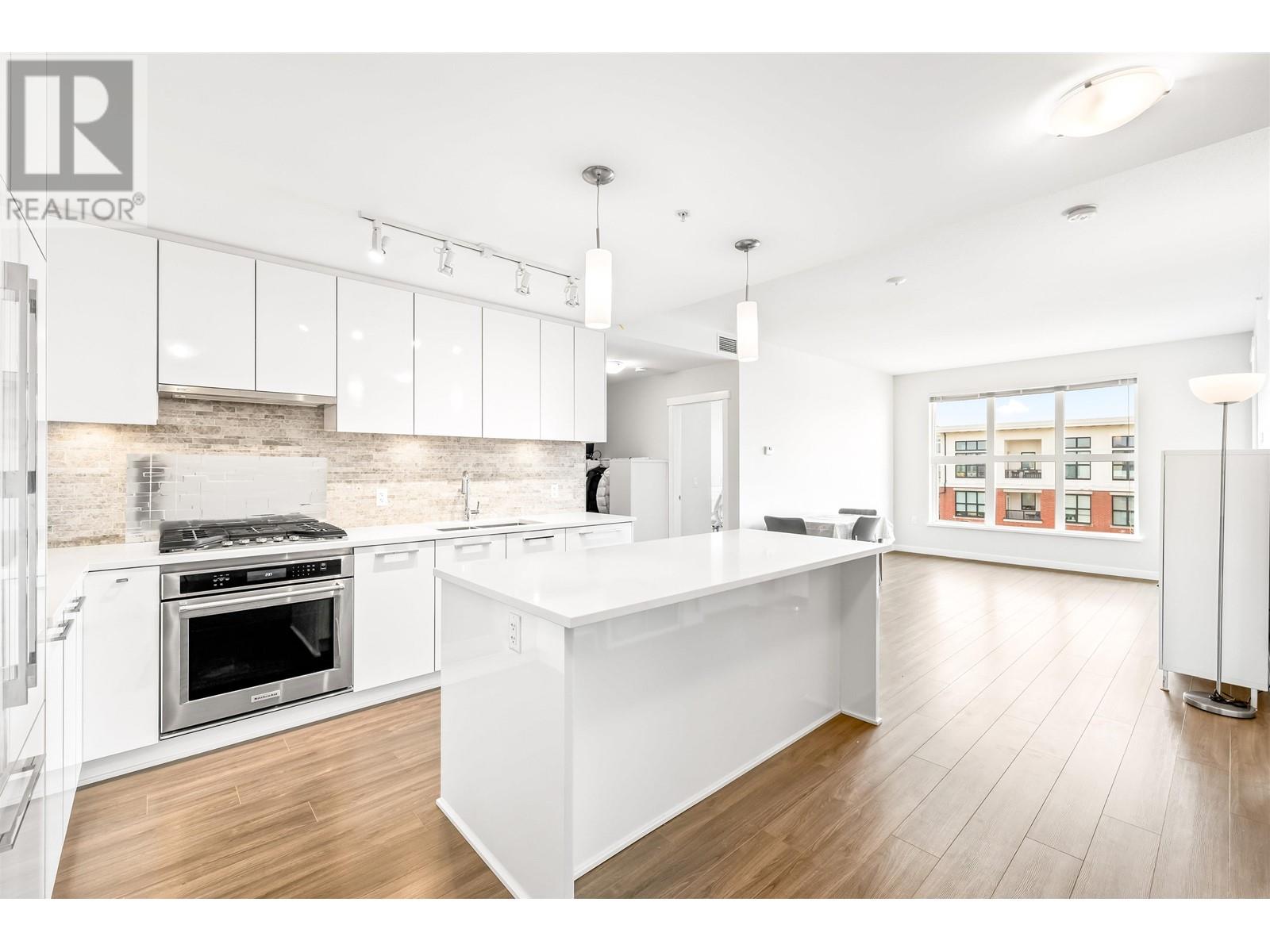 413 9500 TOMICKI AVENUE, richmond, British Columbia