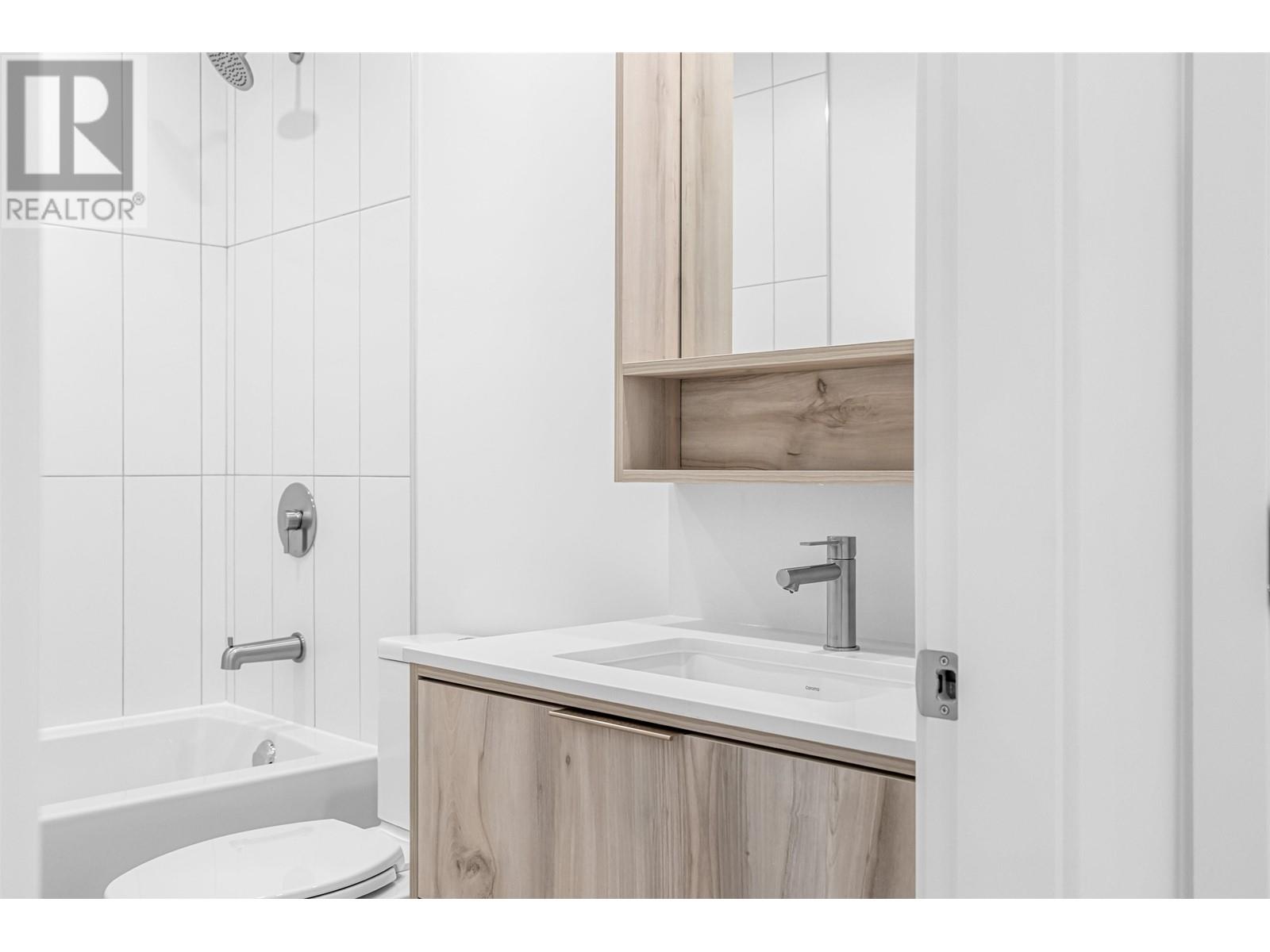 408 3596 Malsum Drive, North Vancouver, British Columbia  V7G 0B2 - Photo 25 - R2985540