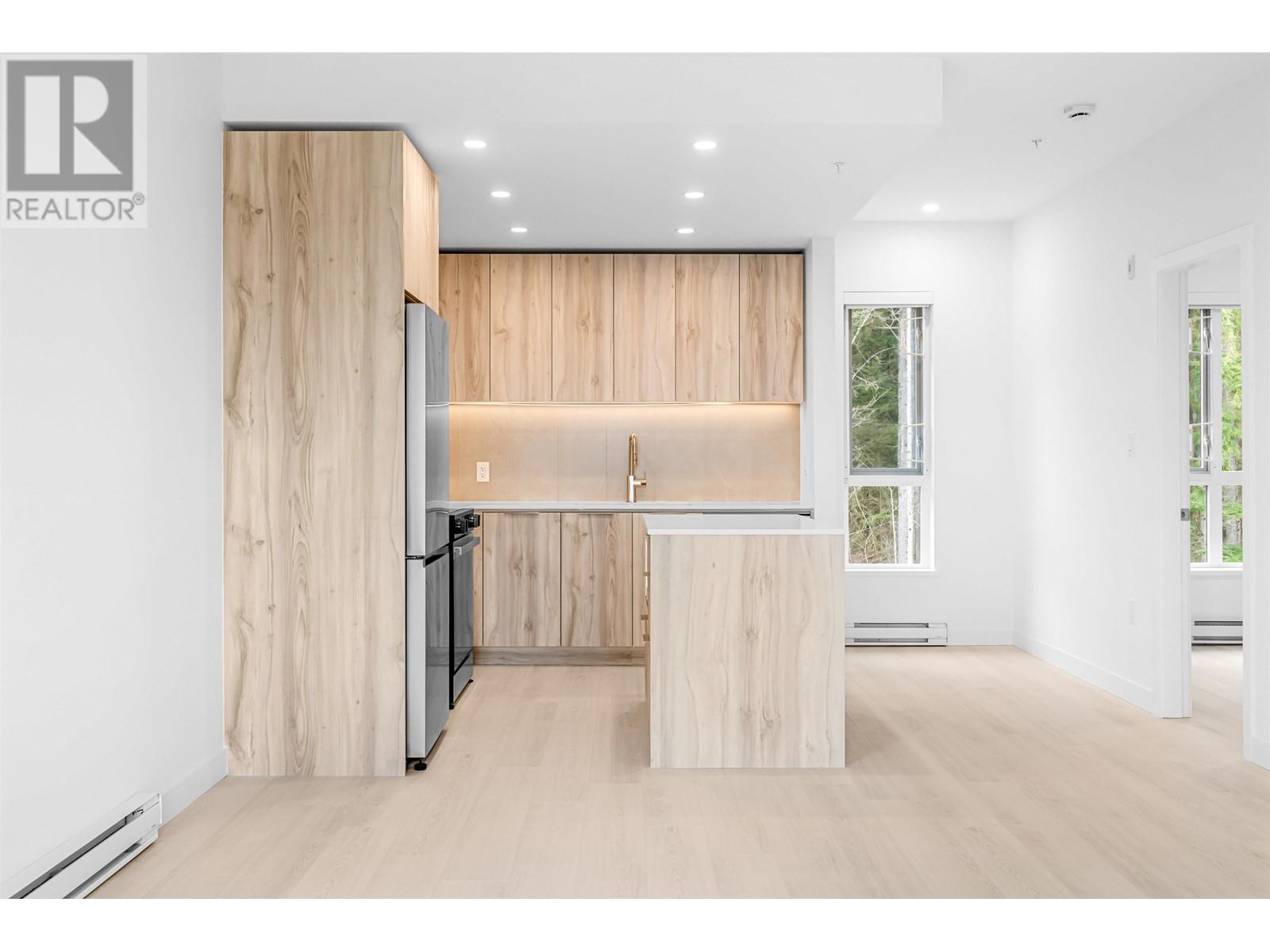 408 3596 Malsum Drive, North Vancouver, British Columbia  V7G 0B2 - Photo 4 - R2985540