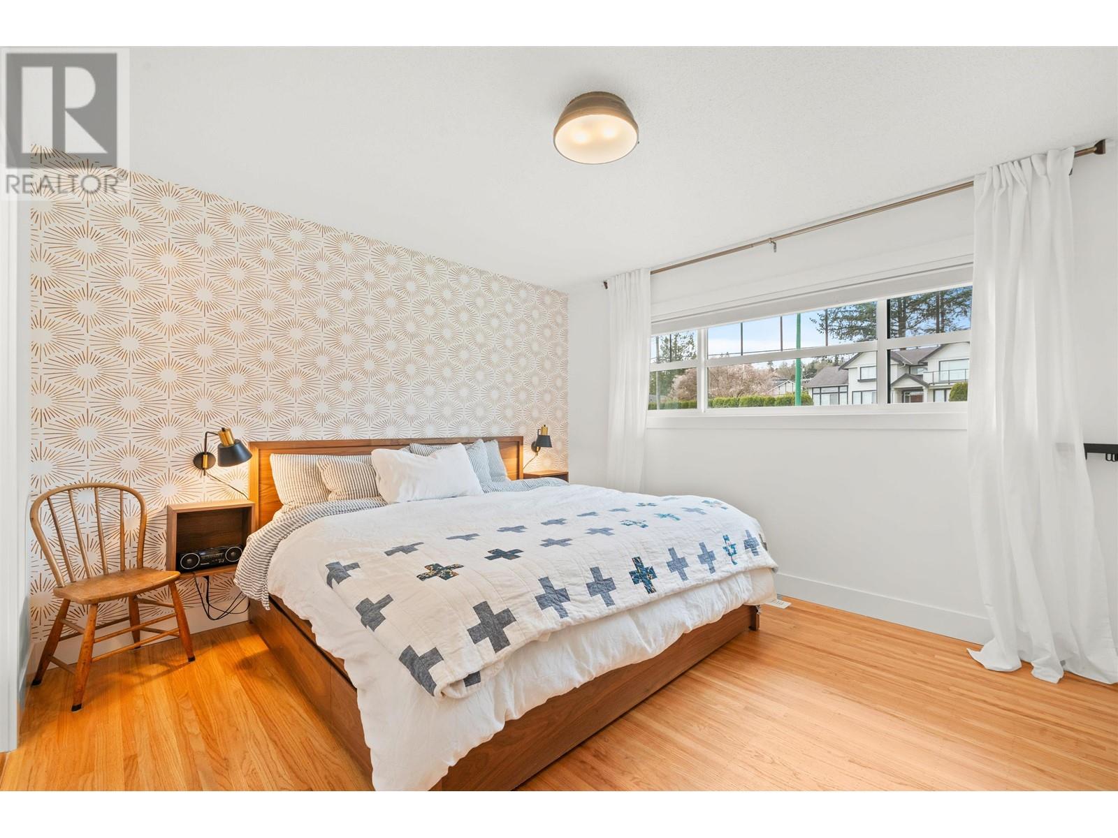 542 N Dollarton Highway, North Vancouver, British Columbia  V7G 1N2 - Photo 17 - R2985604