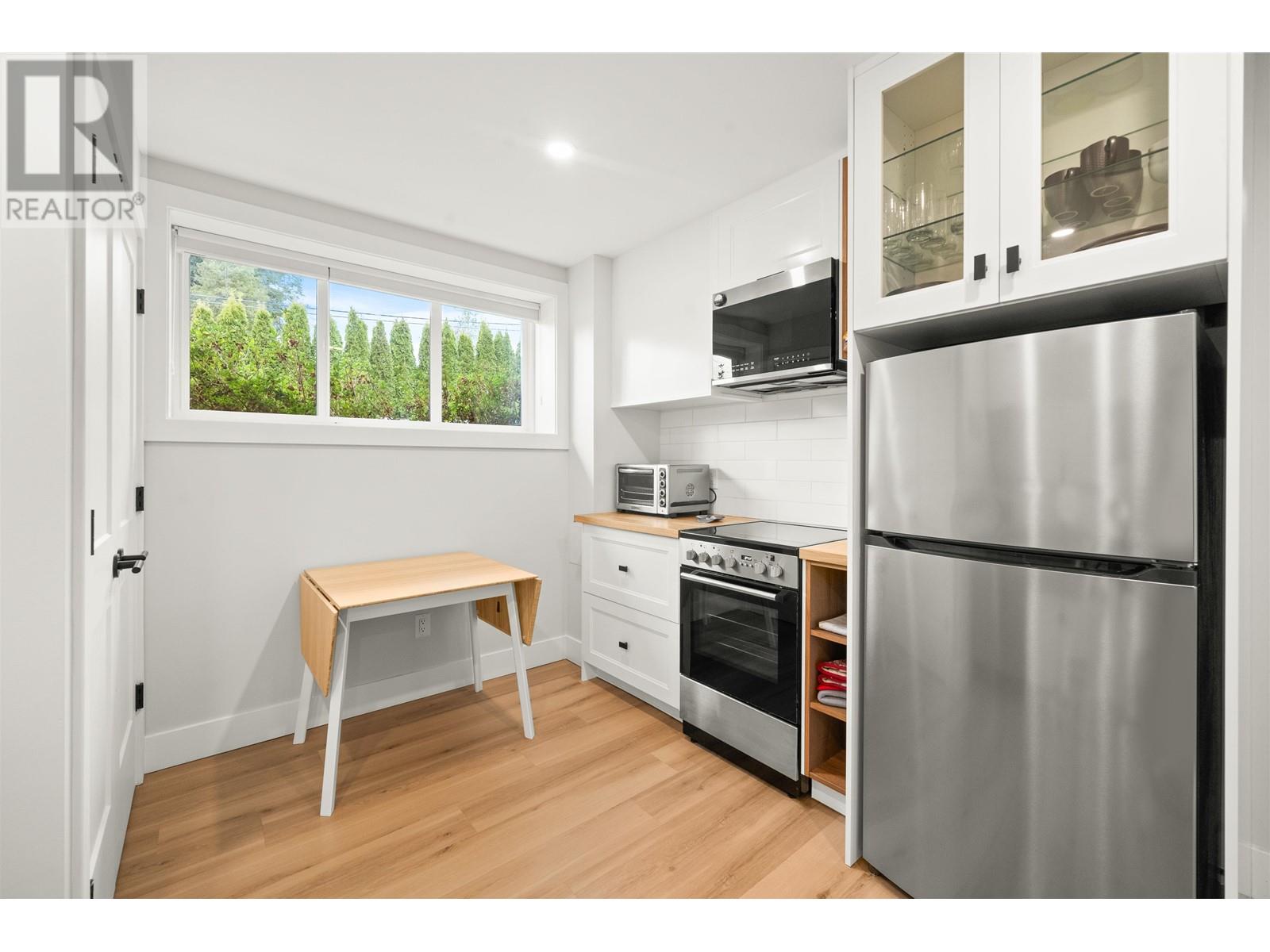 542 N Dollarton Highway, North Vancouver, British Columbia  V7G 1N2 - Photo 28 - R2985604