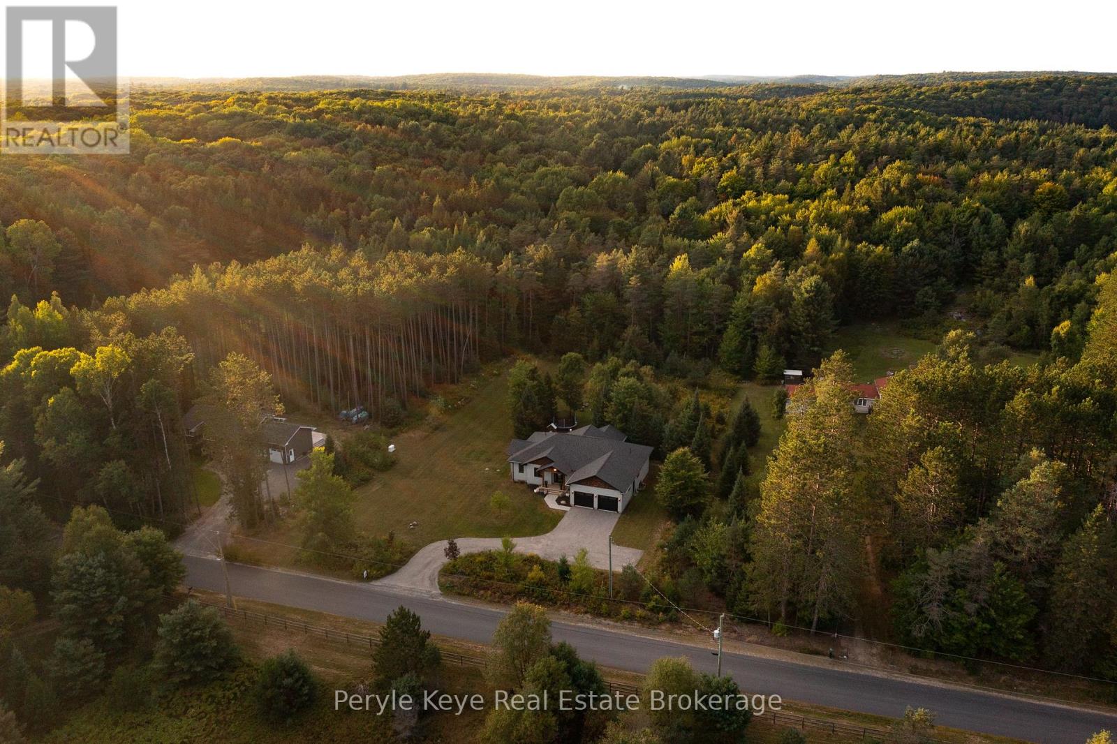 450 Fowlers Road, Huntsville, Ontario  P1H 2N5 - Photo 46 - X12058507