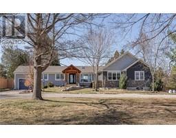 307 CONCESSION 8E Road, Carlisle, Ontario