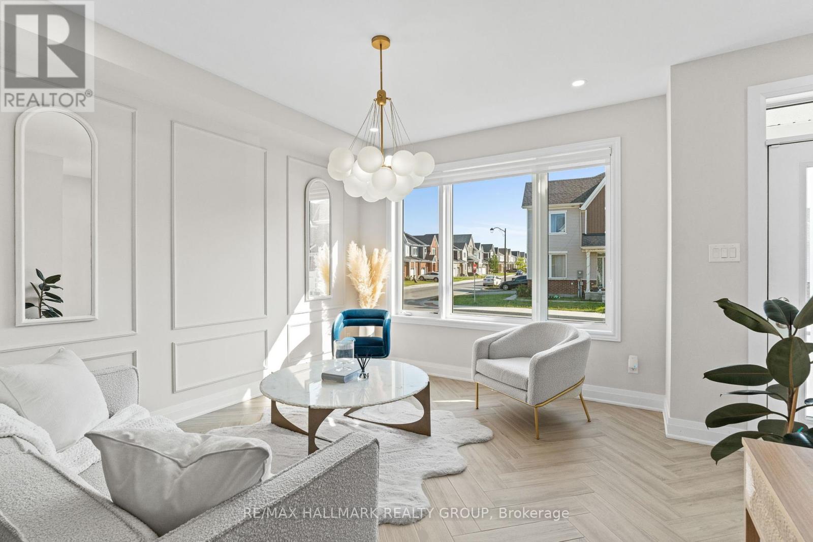 Property at 3000 TRAVERTINE WAY image 4
