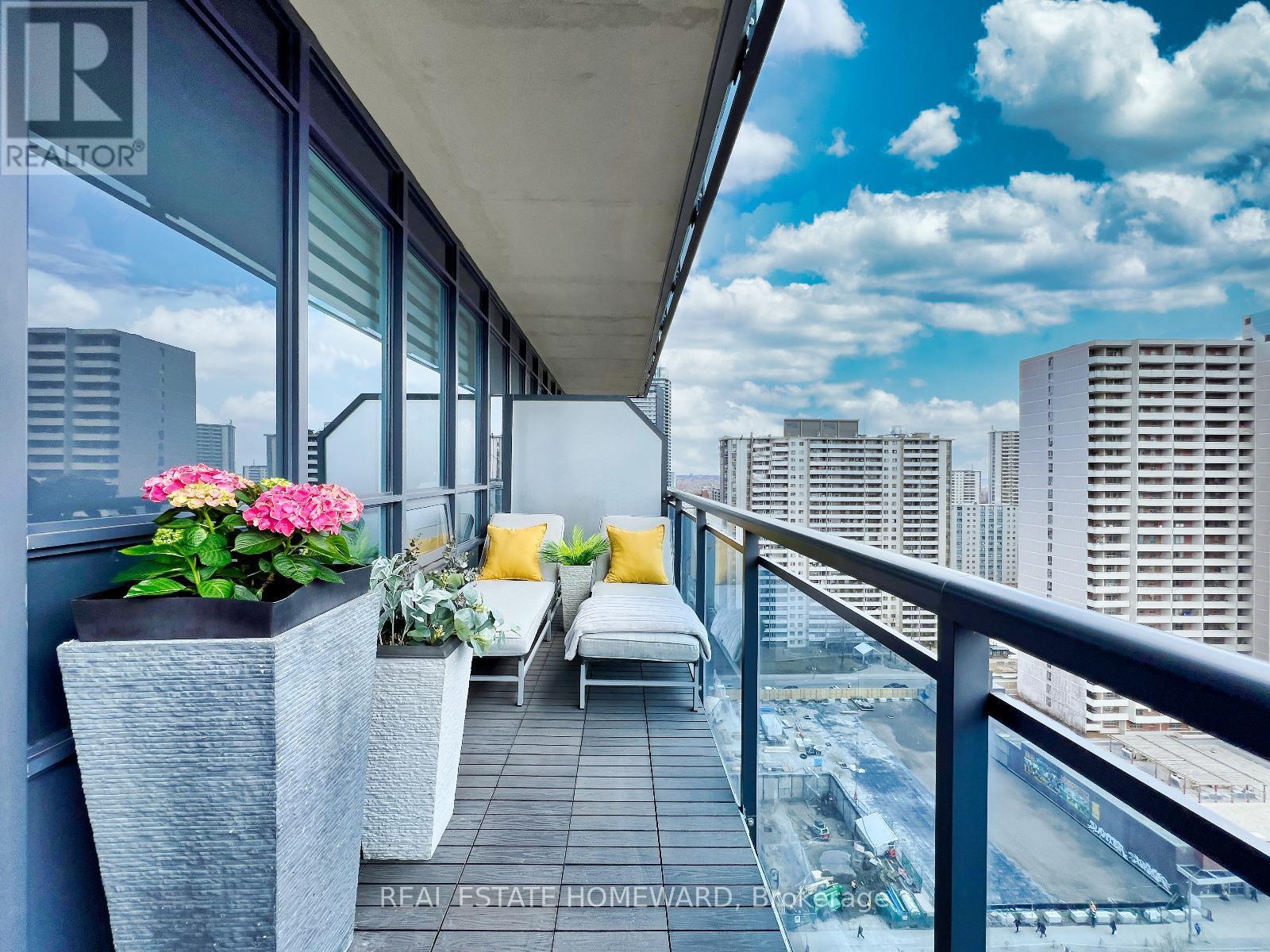 1705 - 28 Linden Street, Toronto, Ontario  M4Y 0A4 - Photo 14 - C12058497