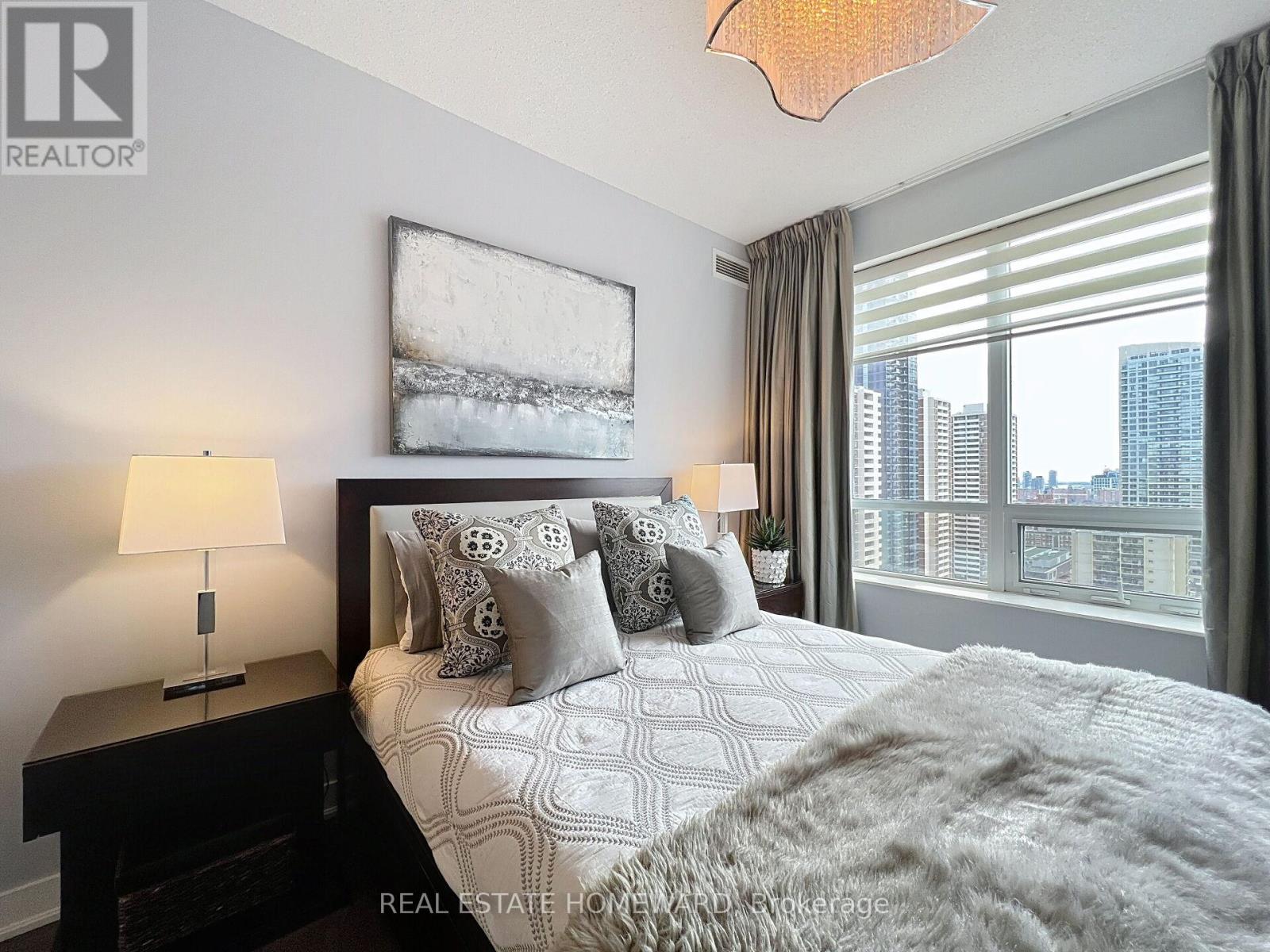 1705 - 28 Linden Street, Toronto, Ontario  M4Y 0A4 - Photo 20 - C12058497