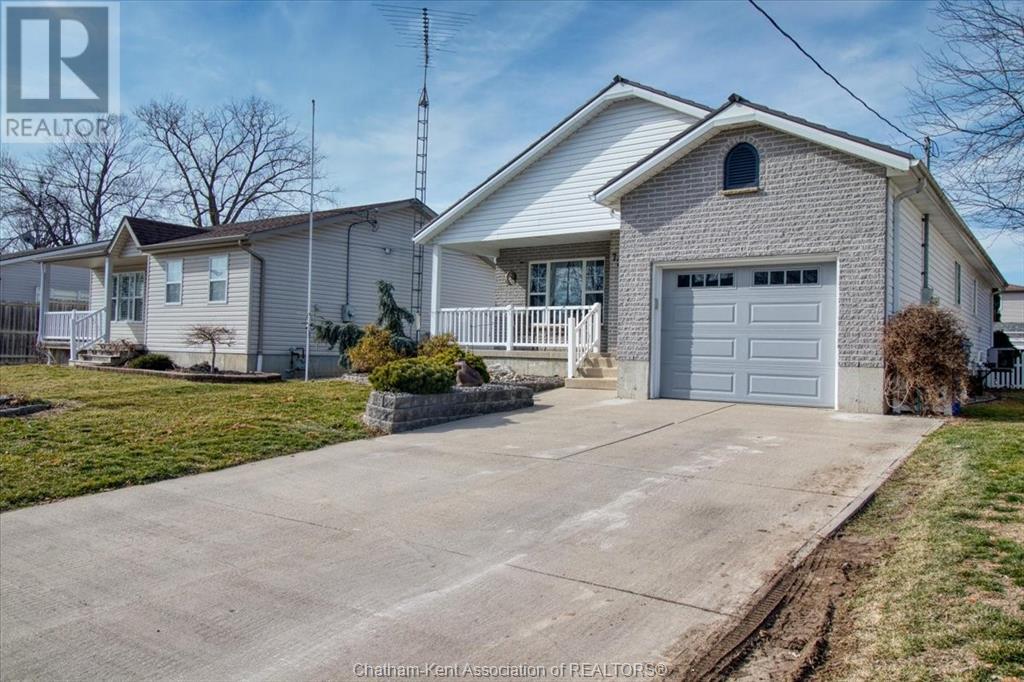 Property at 72 Tissiman AVENUE image 2