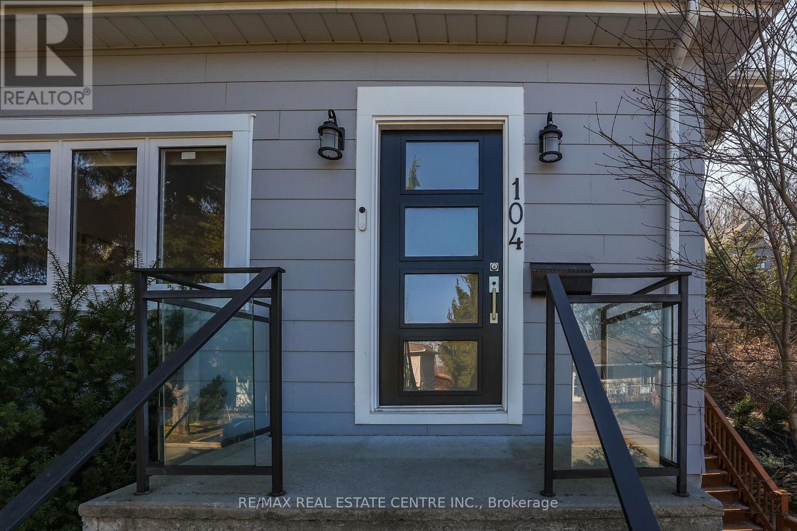 Property at 104 GIBSON STREET image 2