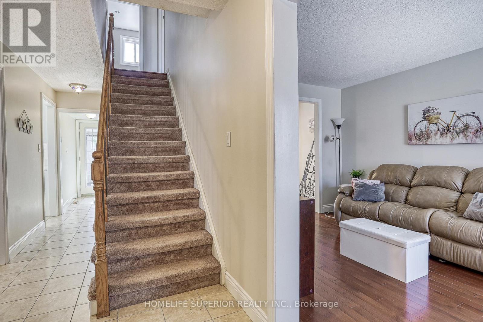 Property at 88 VANESSA PLACE image 3