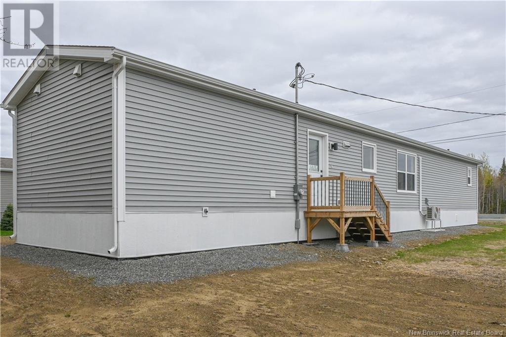 220 Rue Bella Vista Street, Tracadie, New Brunswick  E1X 4V1 - Photo 4 - NB115385