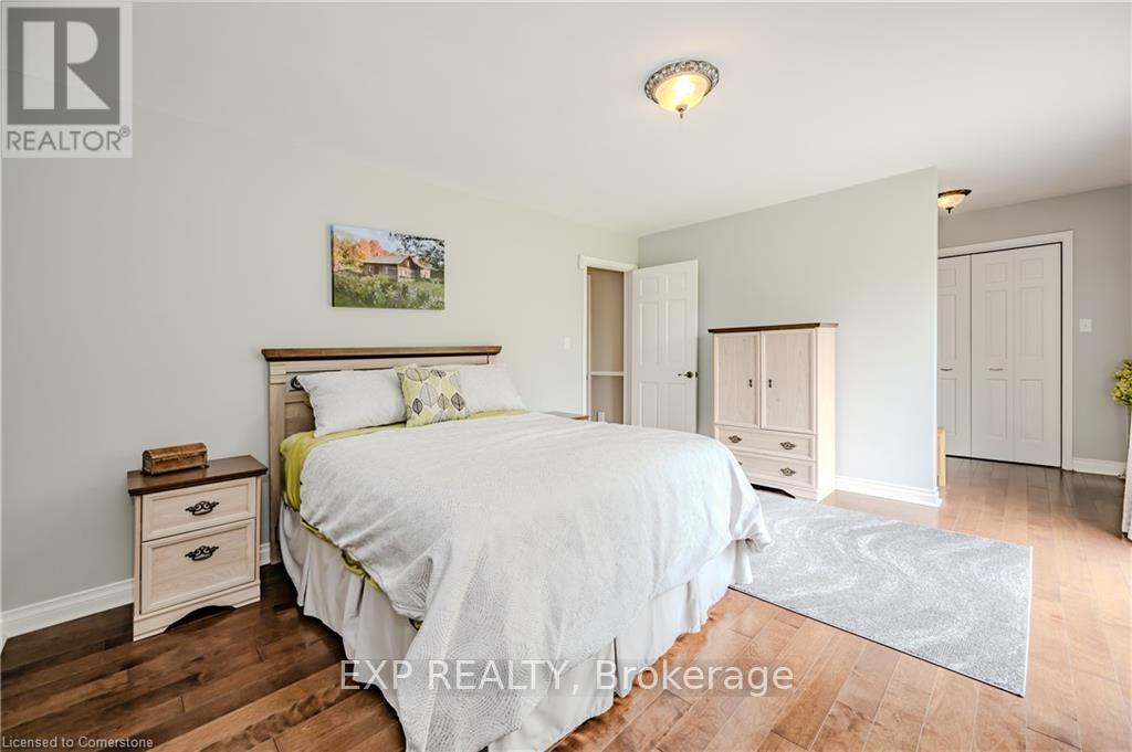 11 Coachman Crescent, Hamilton, Ontario  L8N 2Z7 - Photo 20 - X12058529