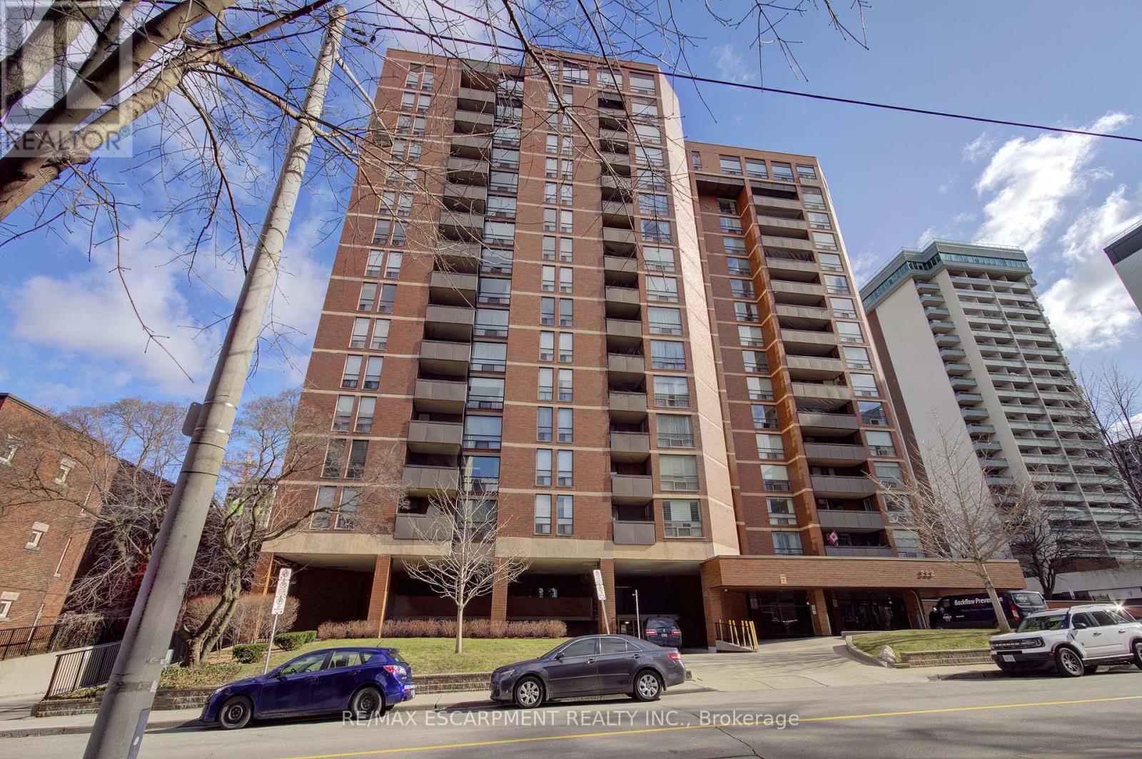 1406 - 222 Jackson Street W, Hamilton, Ontario  L8P 4S5 - Photo 2 - X12058538